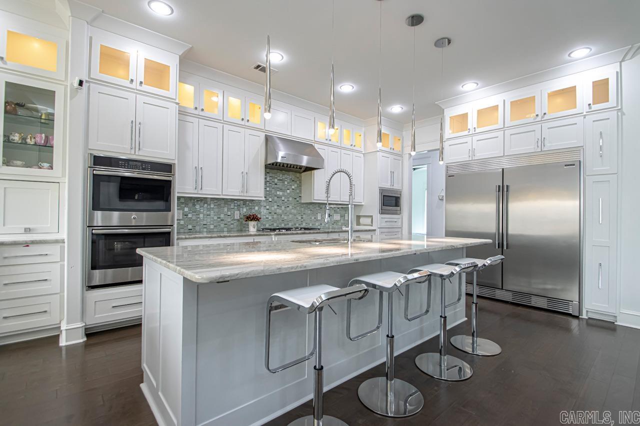 CHENAL VALLEY "MIRABEL COURT" - Residential