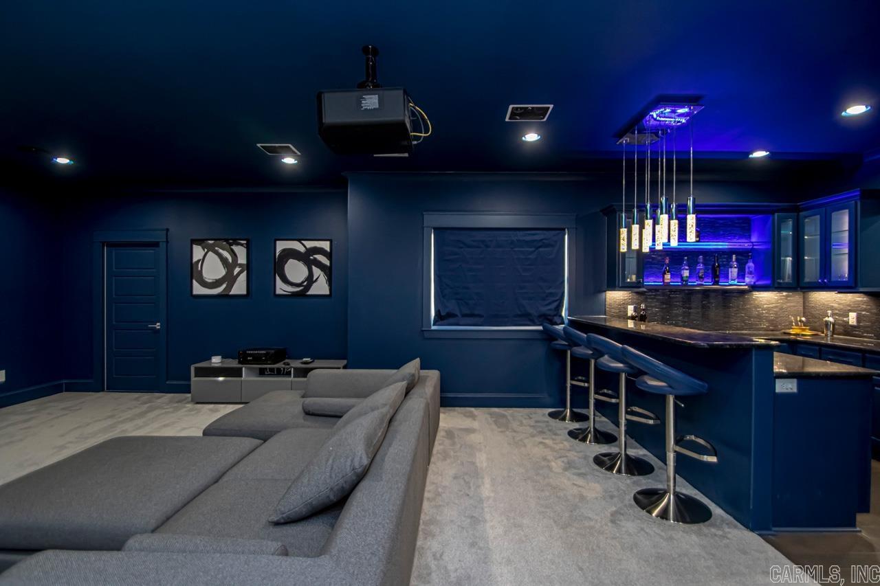 CHENAL VALLEY "MIRABEL COURT" - Residential