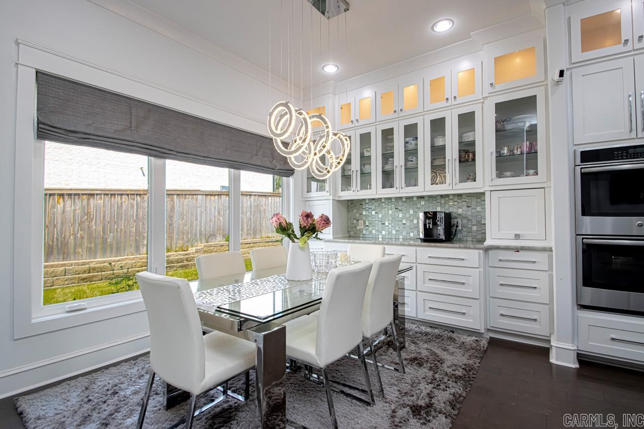 CHENAL VALLEY "MIRABEL COURT" - Residential