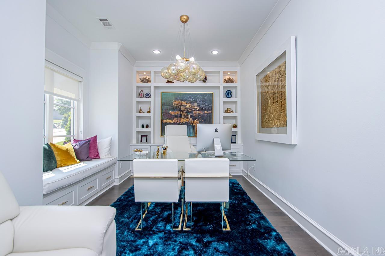 CHENAL VALLEY "MIRABEL COURT" - Residential