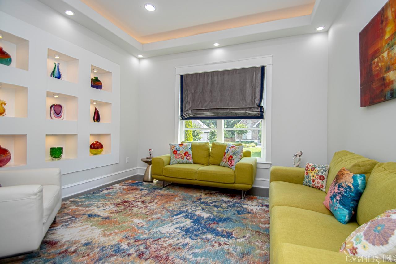 CHENAL VALLEY "MIRABEL COURT" - Residential