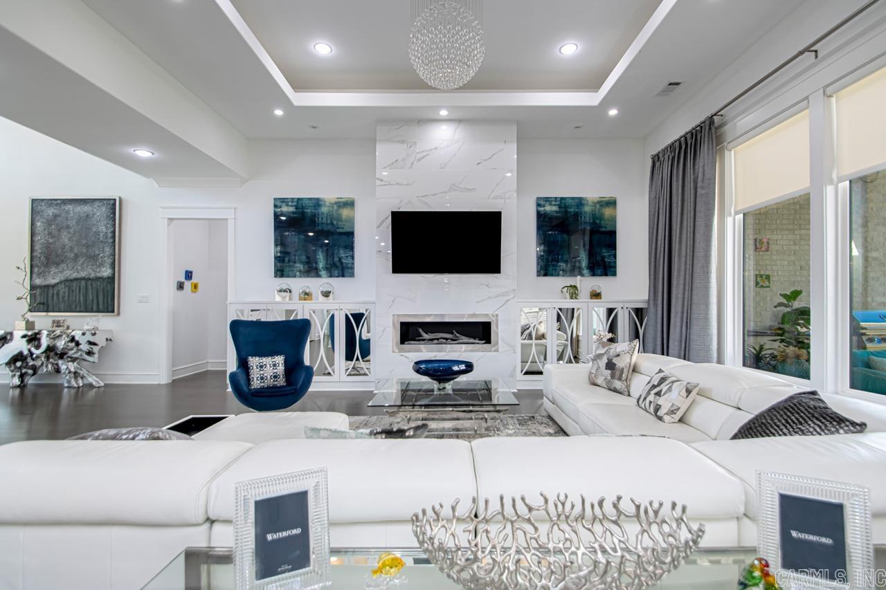 CHENAL VALLEY "MIRABEL COURT" - Residential