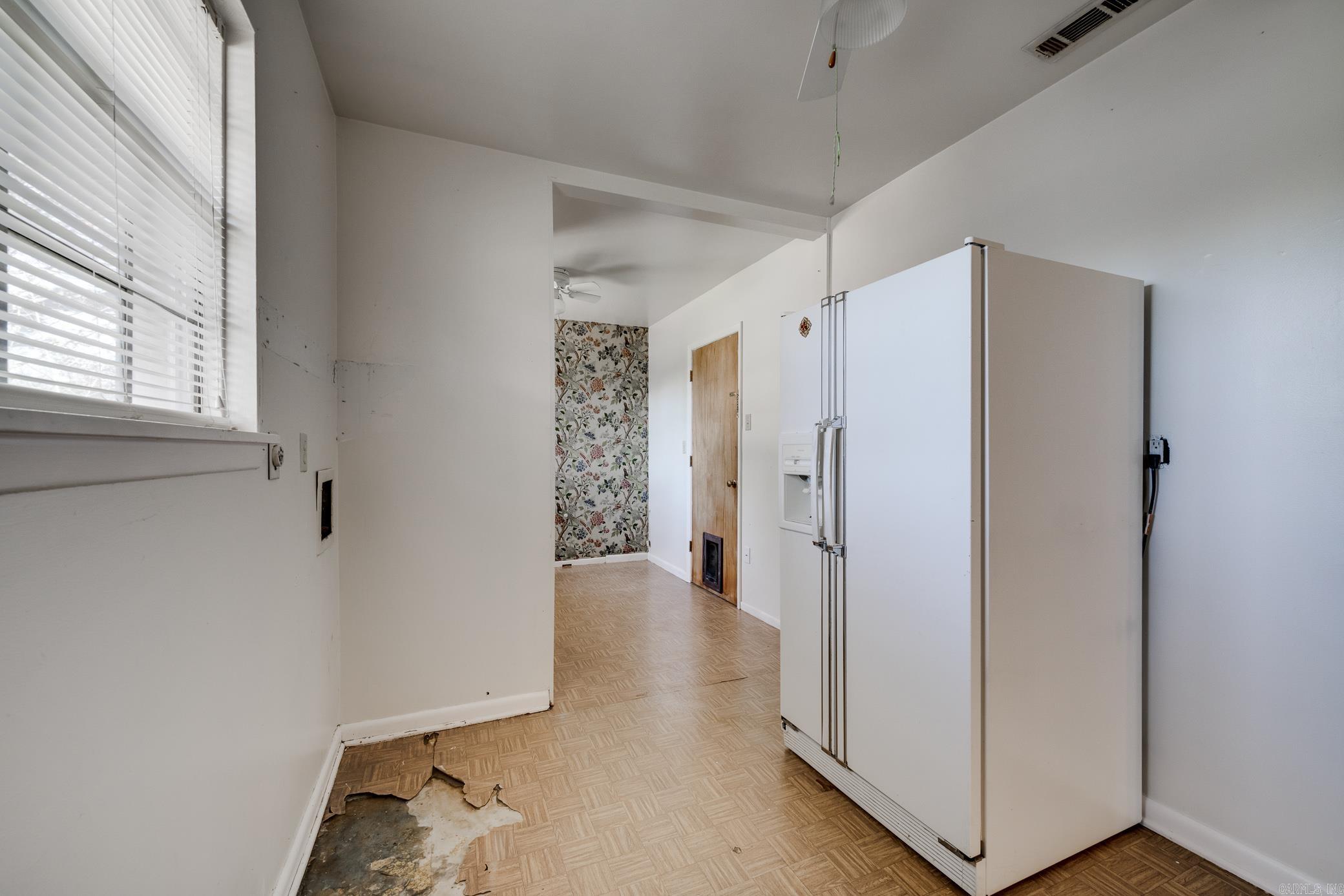 COLONIAL ACRES - Residential