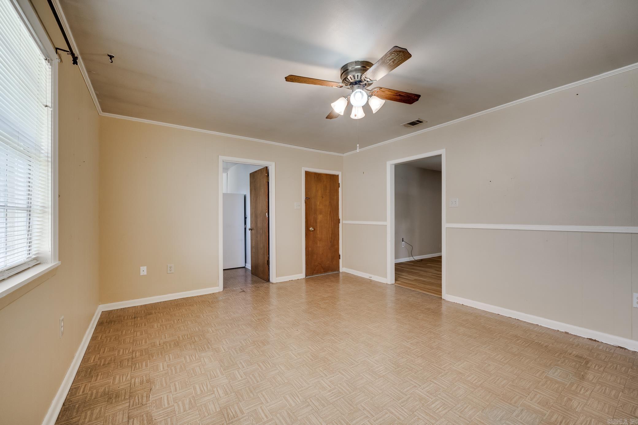 COLONIAL ACRES - Residential