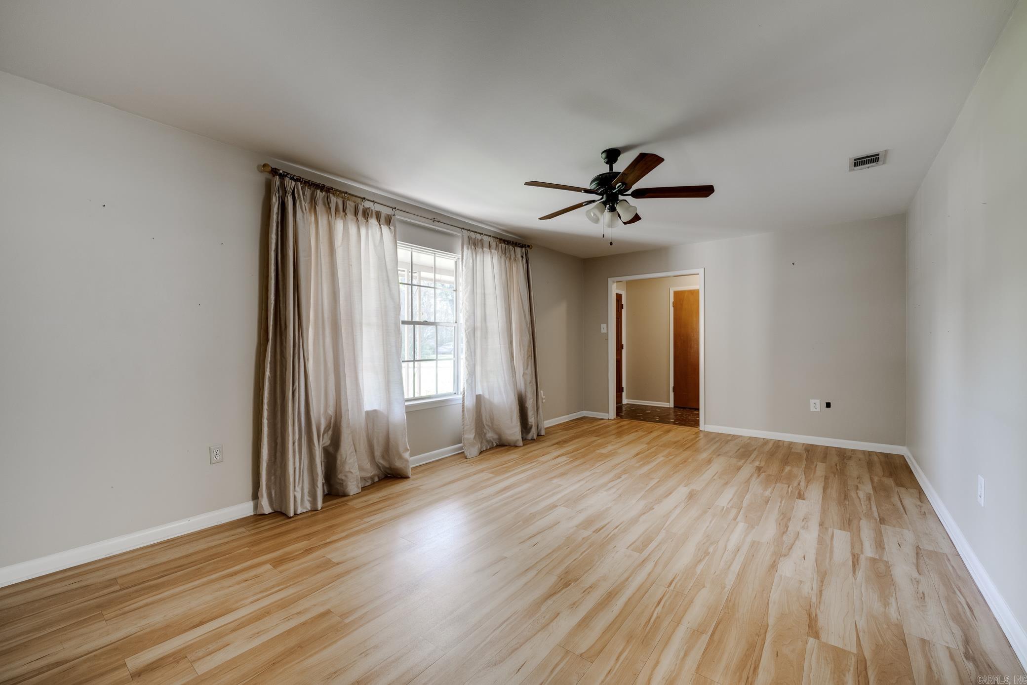 COLONIAL ACRES - Residential