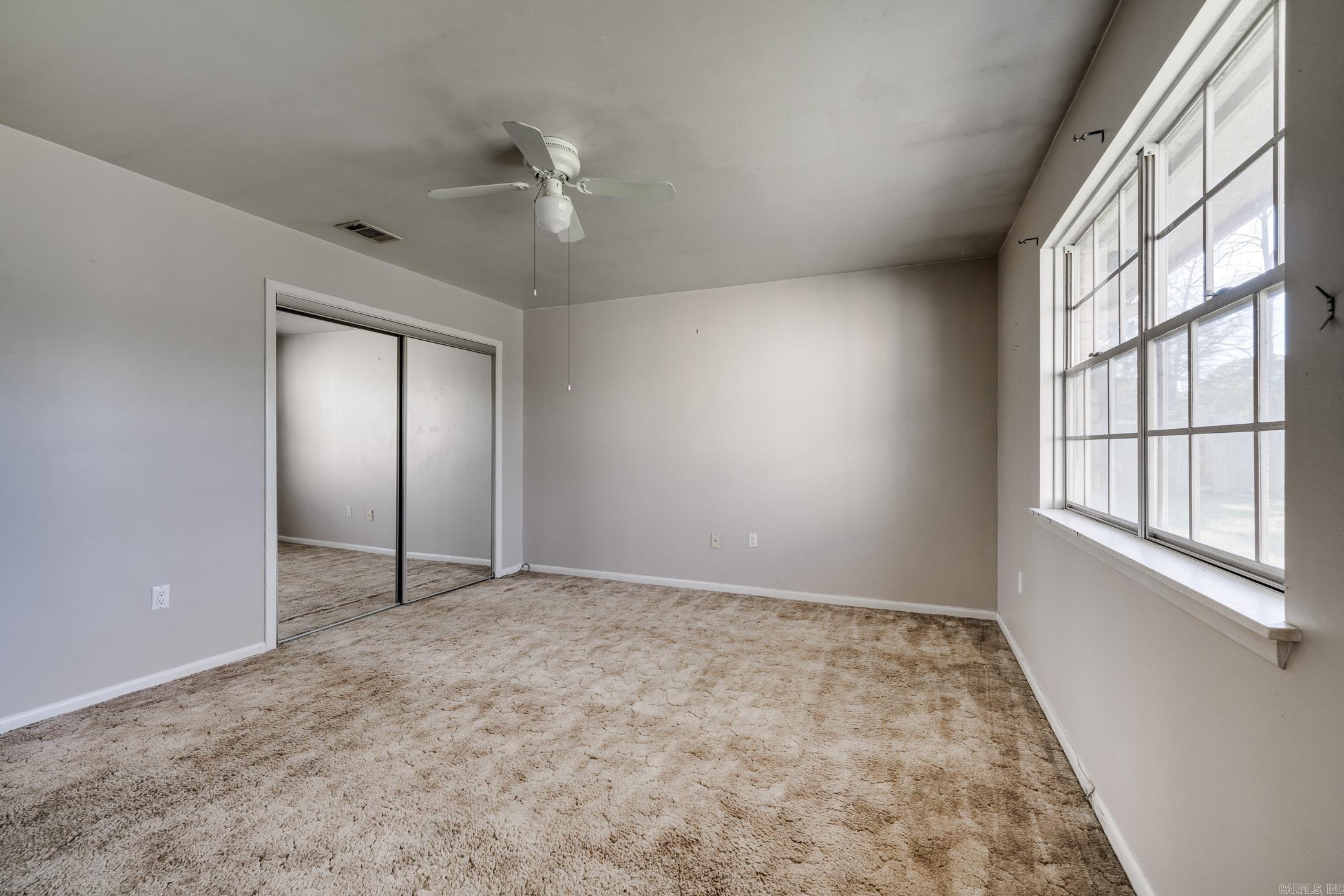 COLONIAL ACRES - Residential