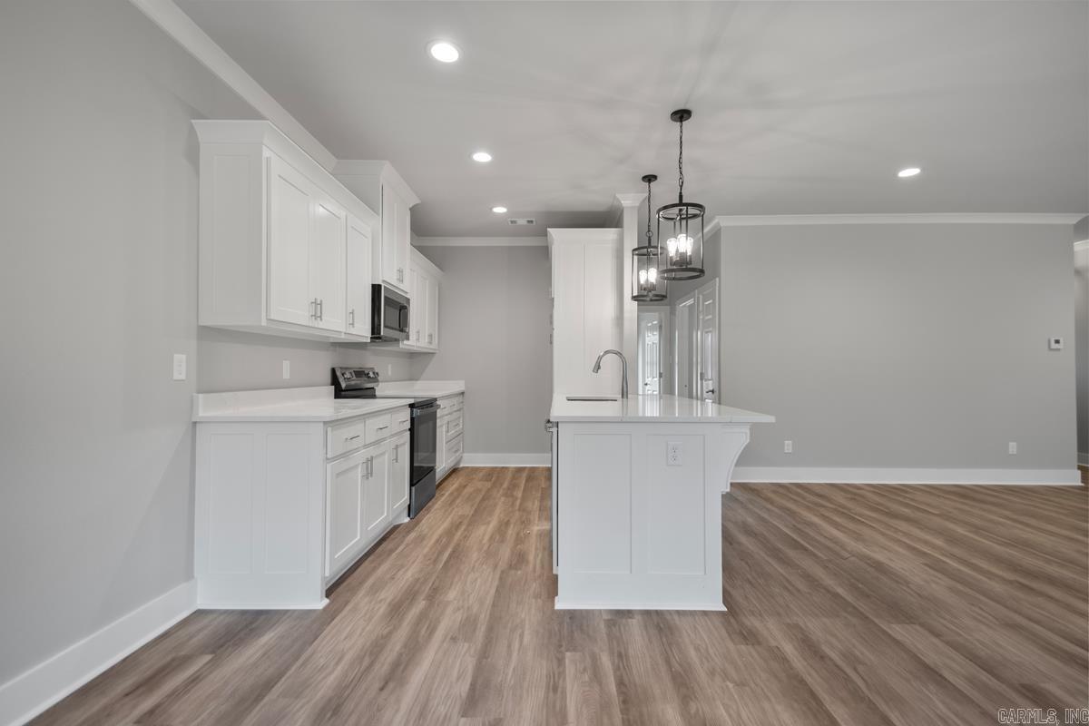 BENJAMIN GROVE - Residential