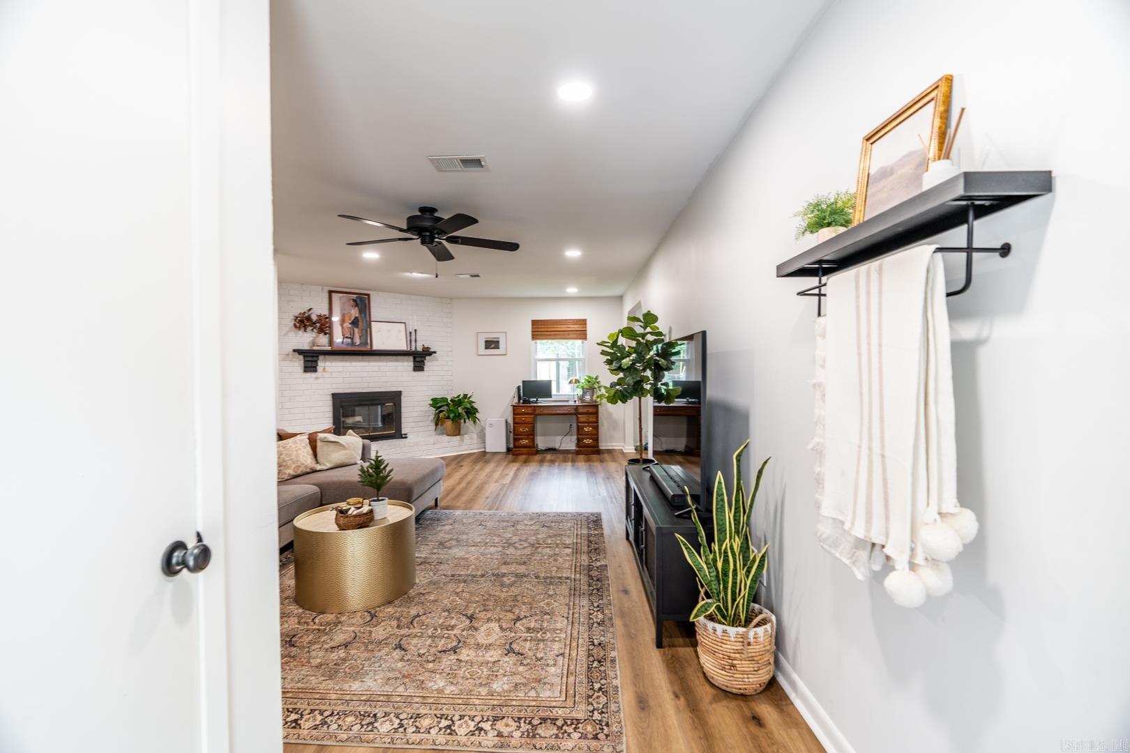 BLUEBIRD HILL - Residential