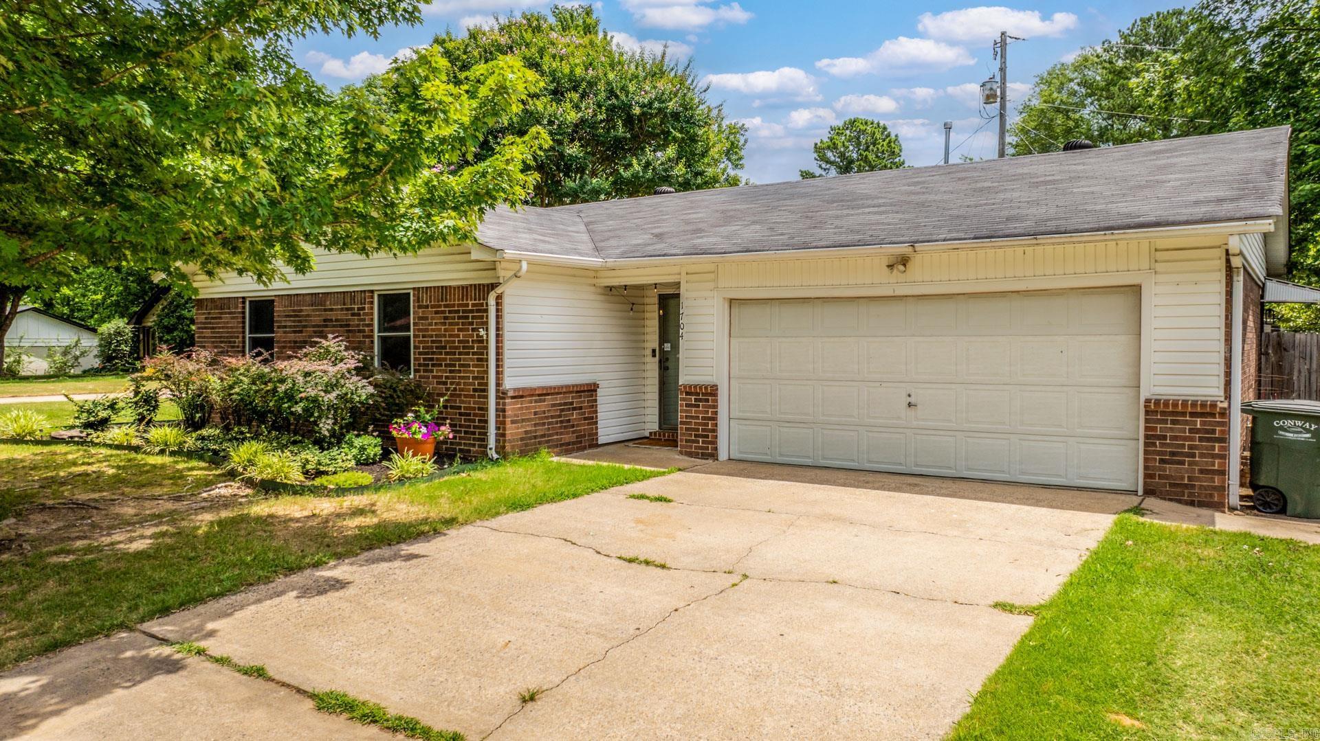 BLUEBIRD HILL - Residential