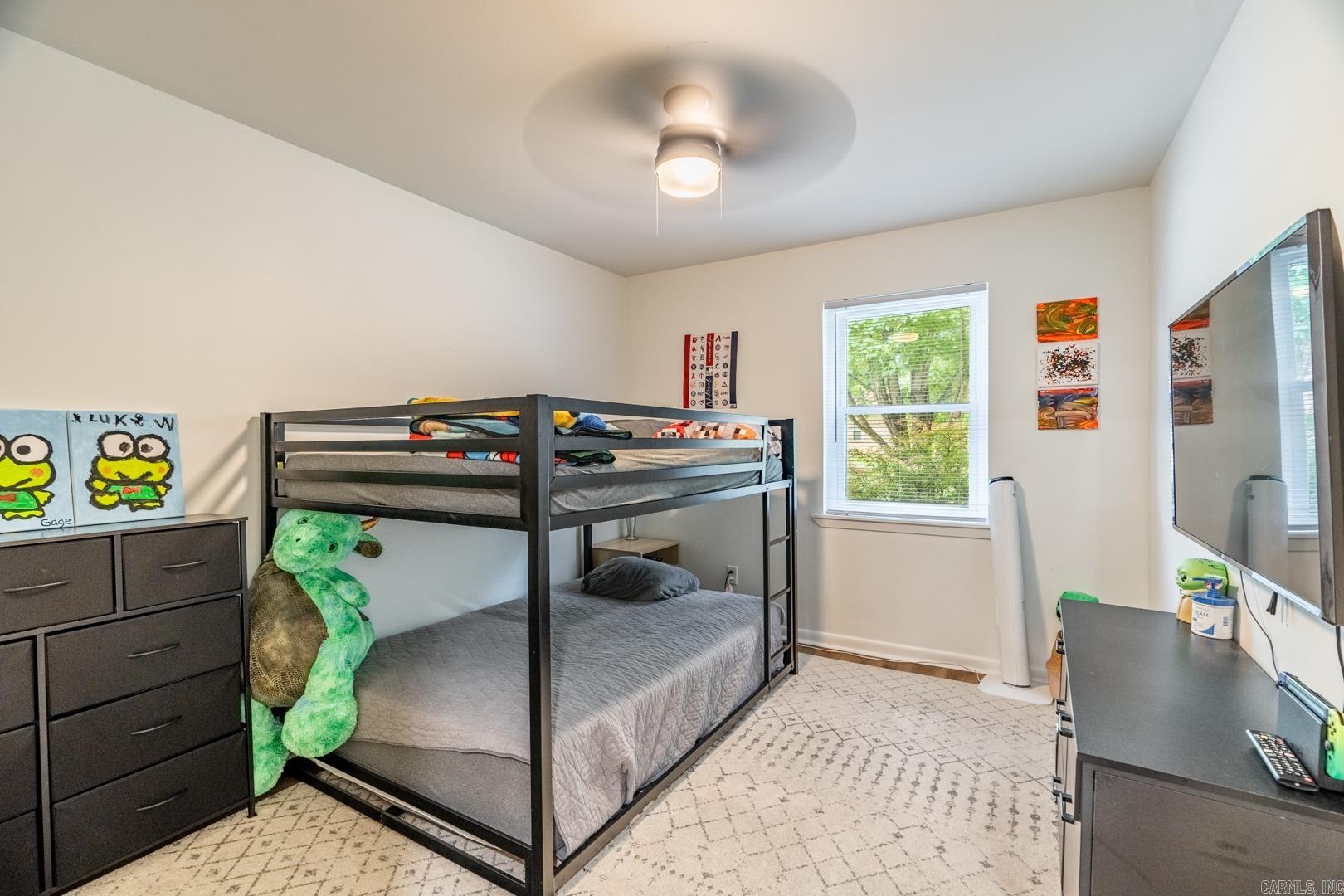 BLUEBIRD HILL - Residential