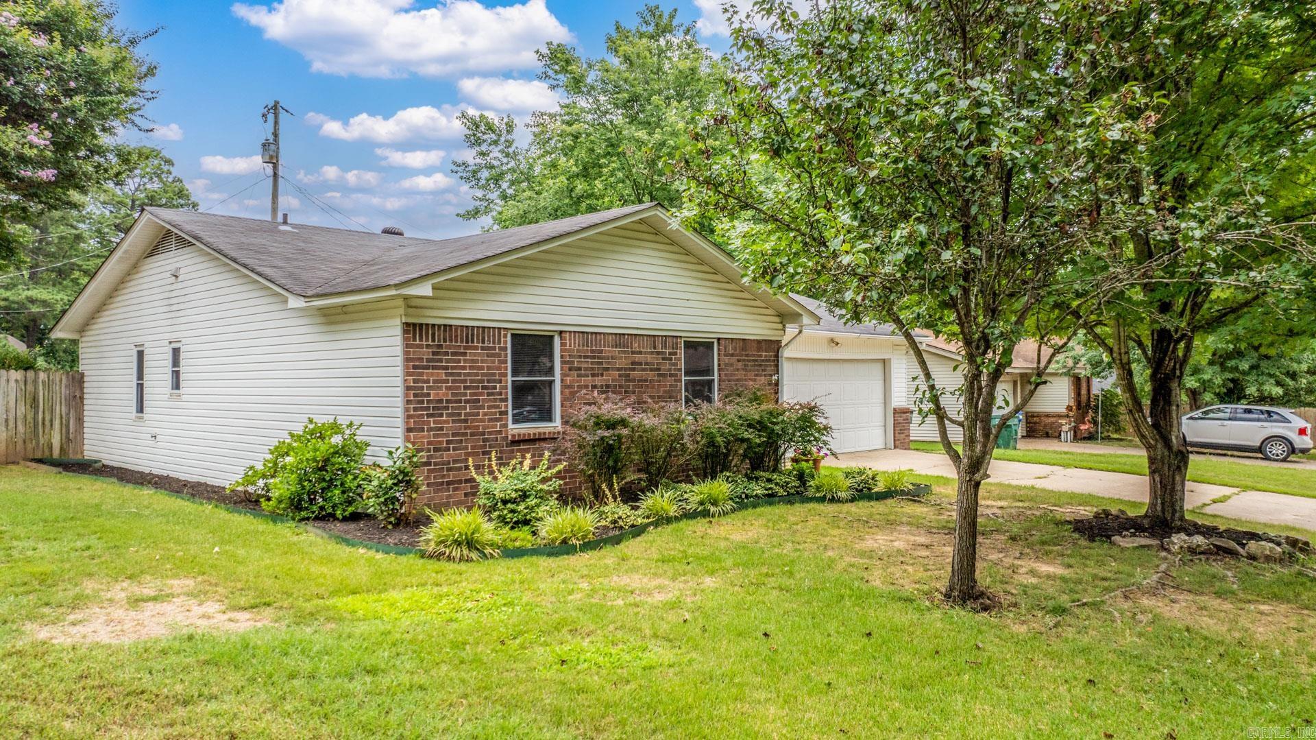 BLUEBIRD HILL - Residential