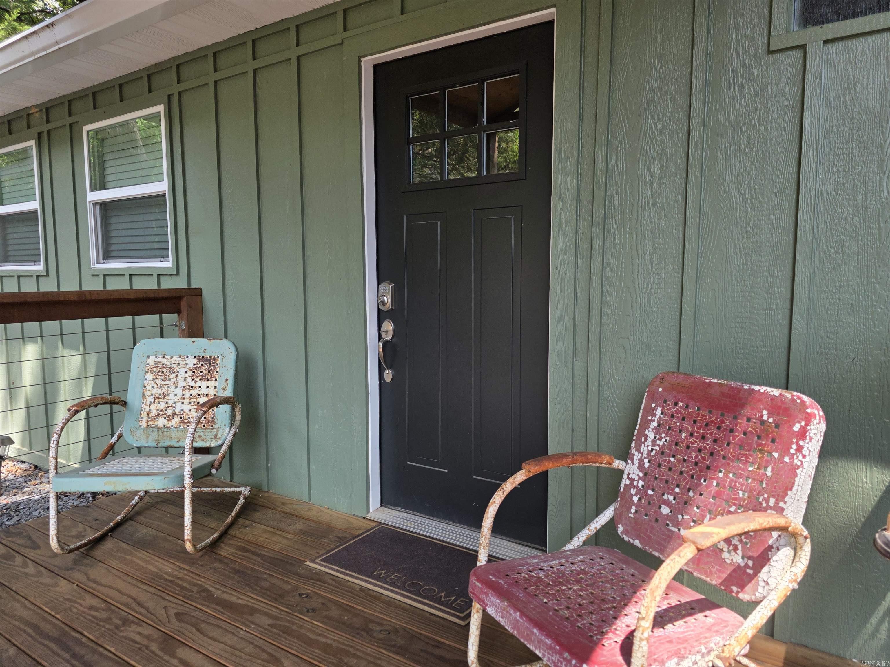 TWIN COVE ESTATES - LAKE - Residential