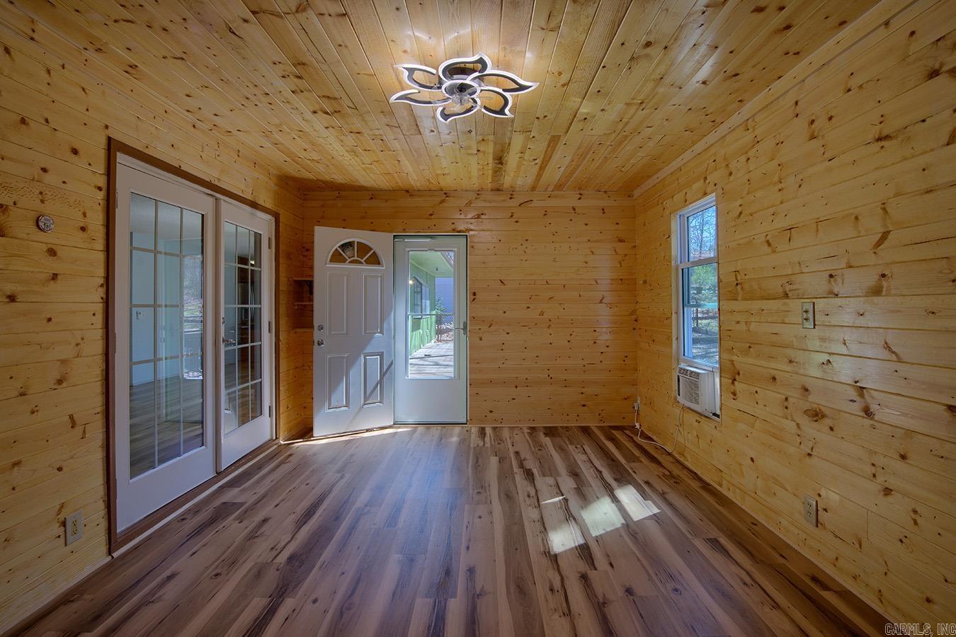 Montana - Residential