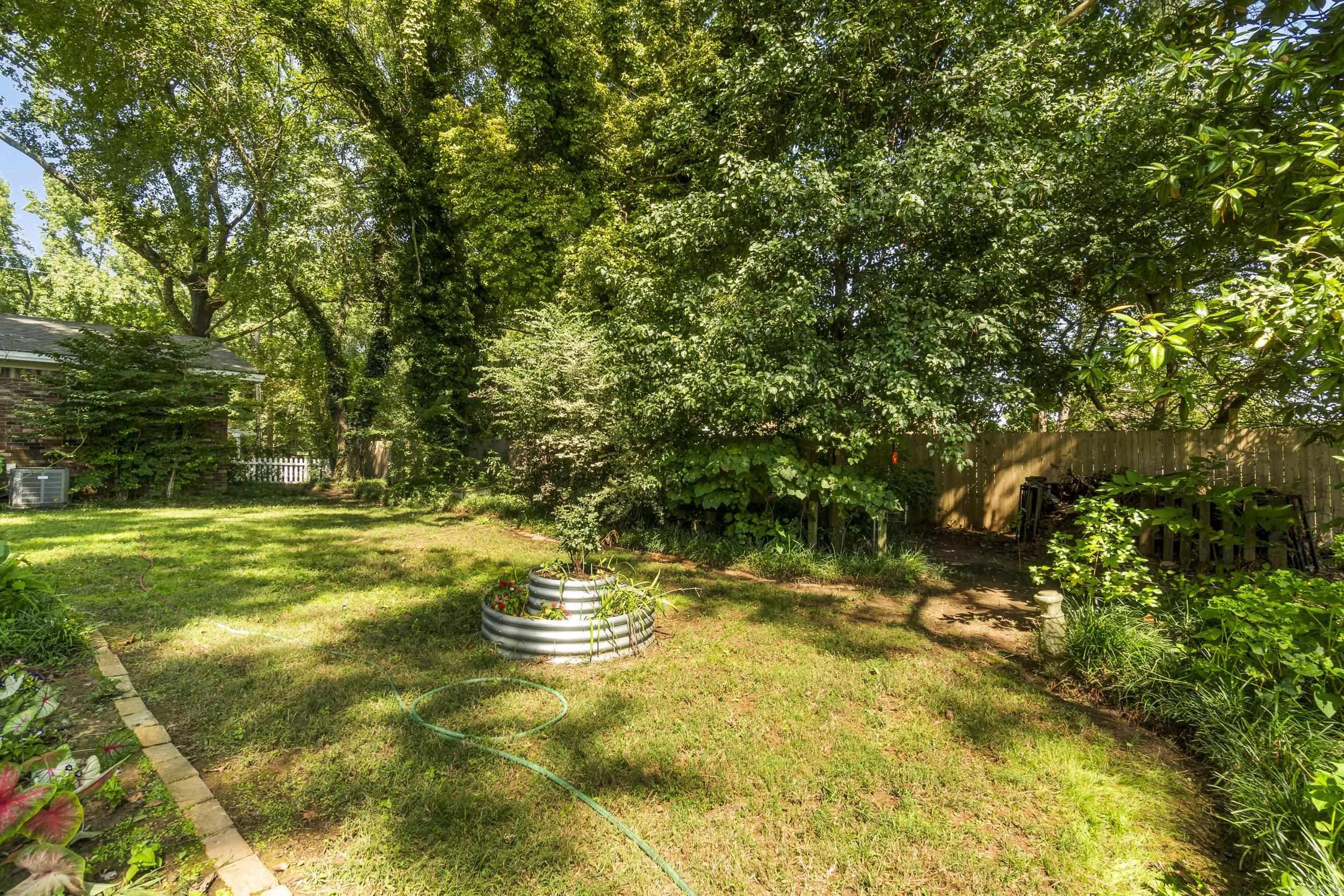 BALD KNOB OUTLOTS - Residential