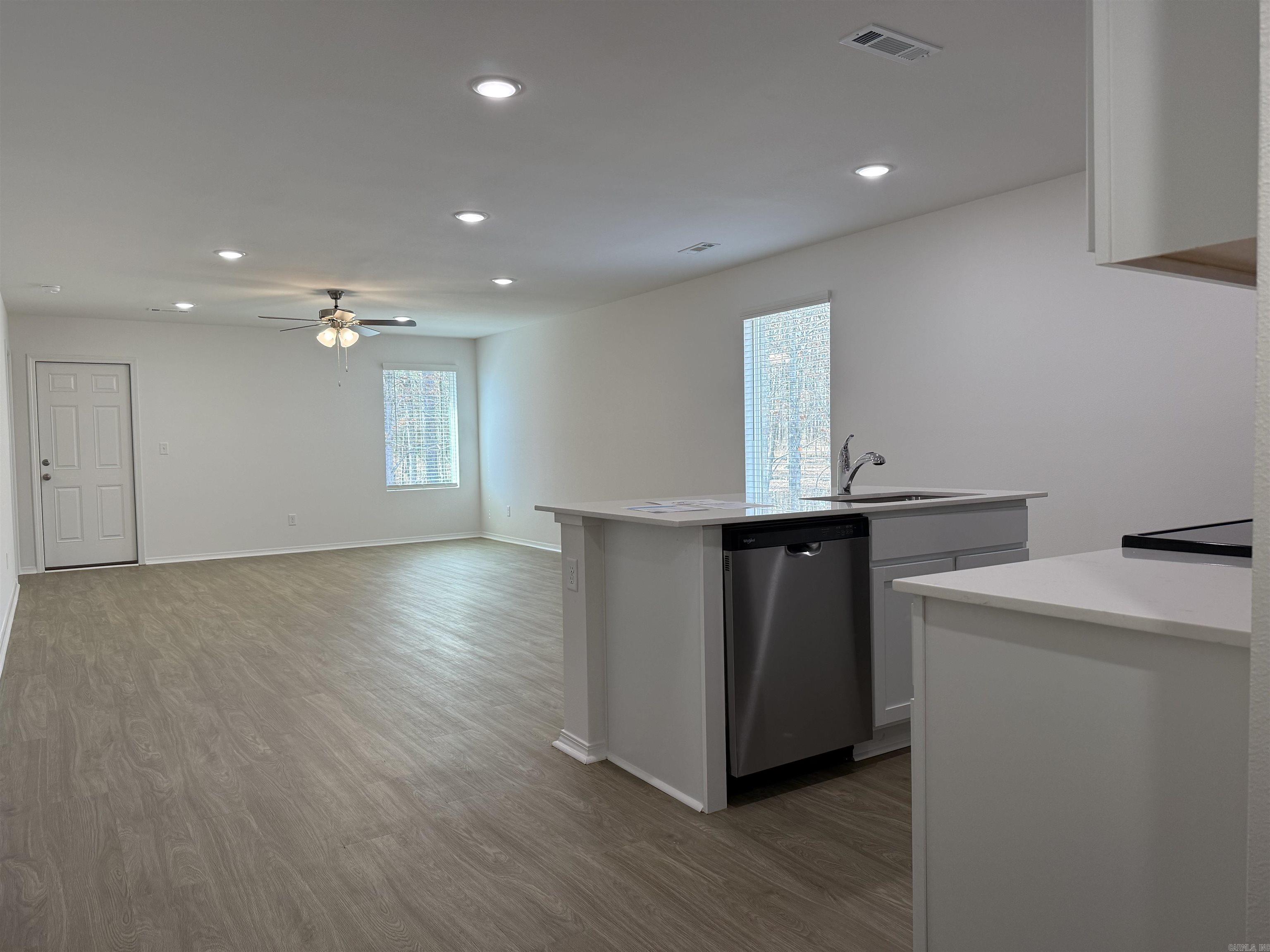 STONE CANYON ADDITION SUBDIVISON - Residential Lease