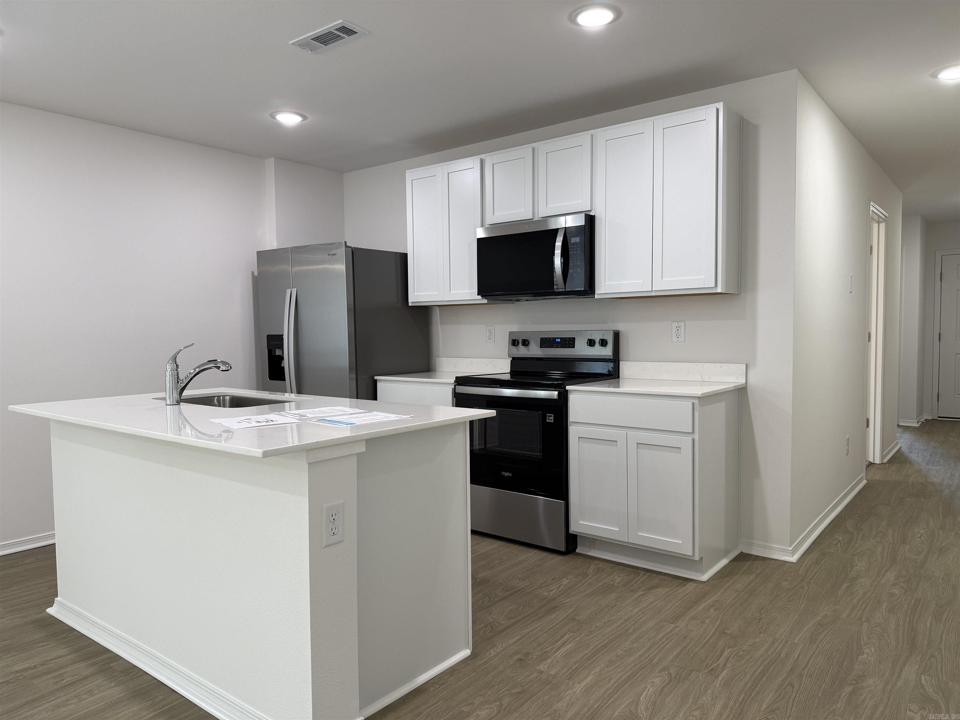 STONE CANYON ADDITION SUBDIVISON - Residential Lease