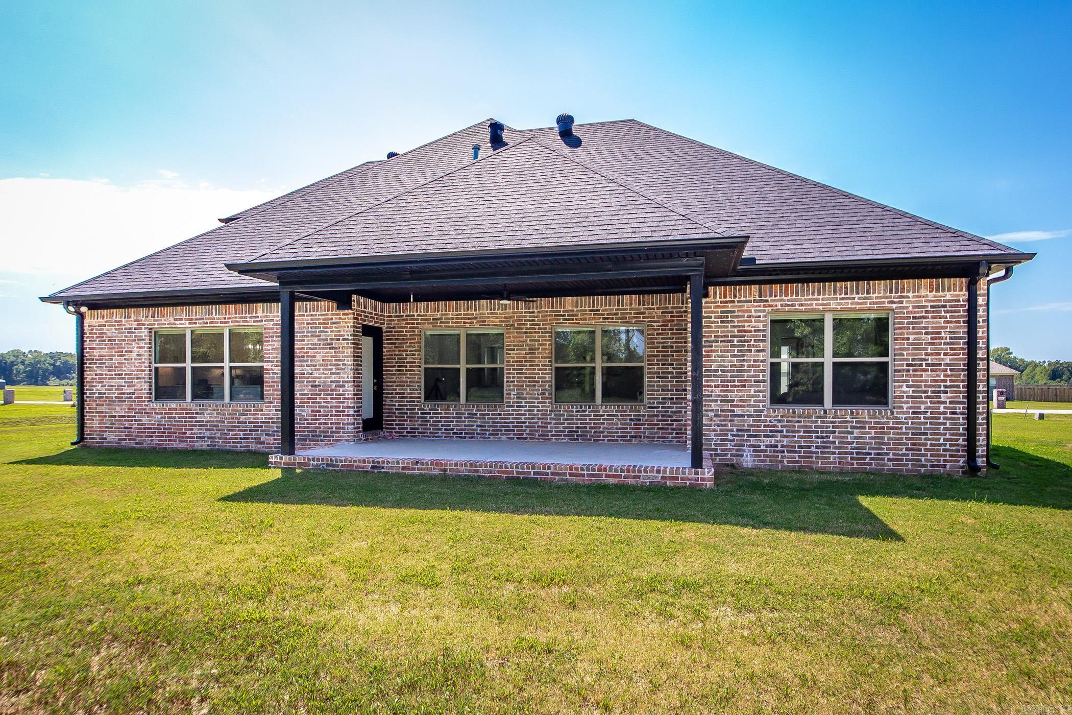 ASHLEY DOWNS - Residential