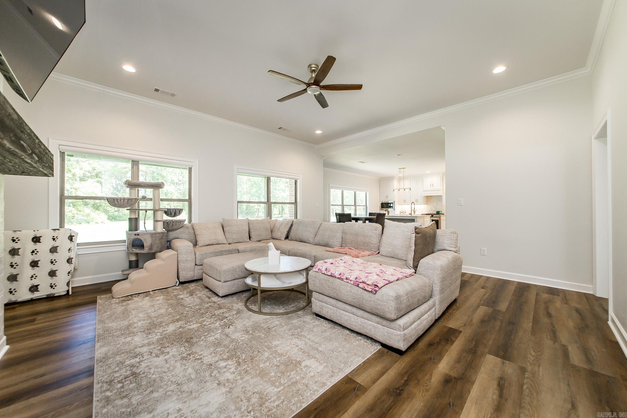 ASHLEY DOWNS - Residential