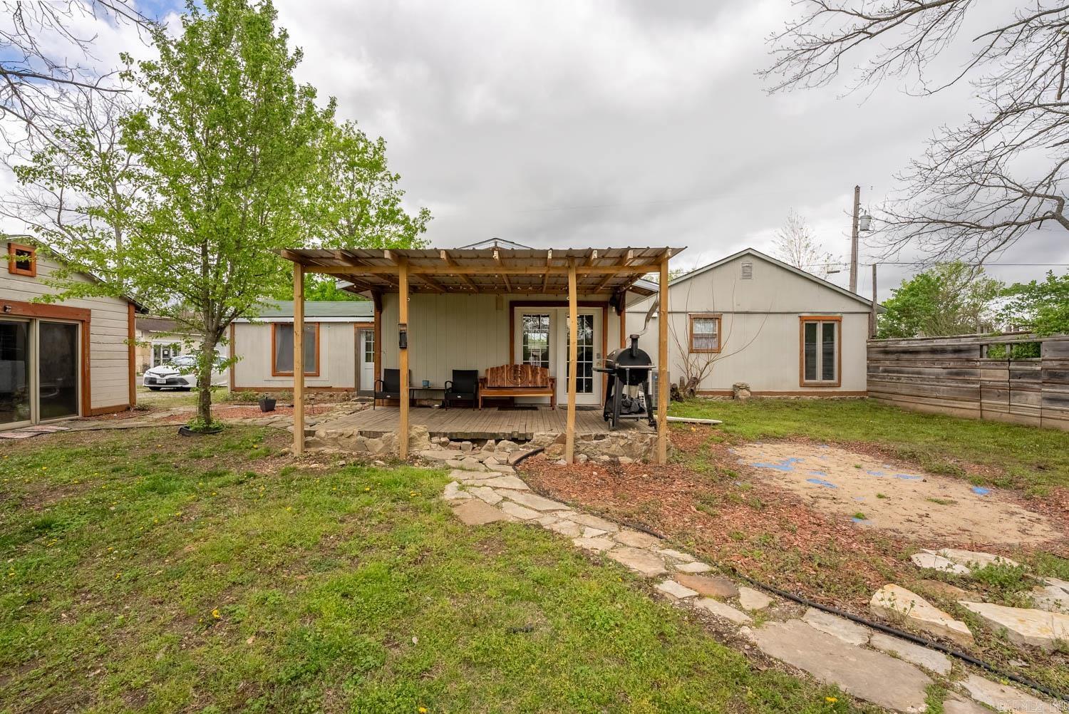 Metes & Bounds - Residential