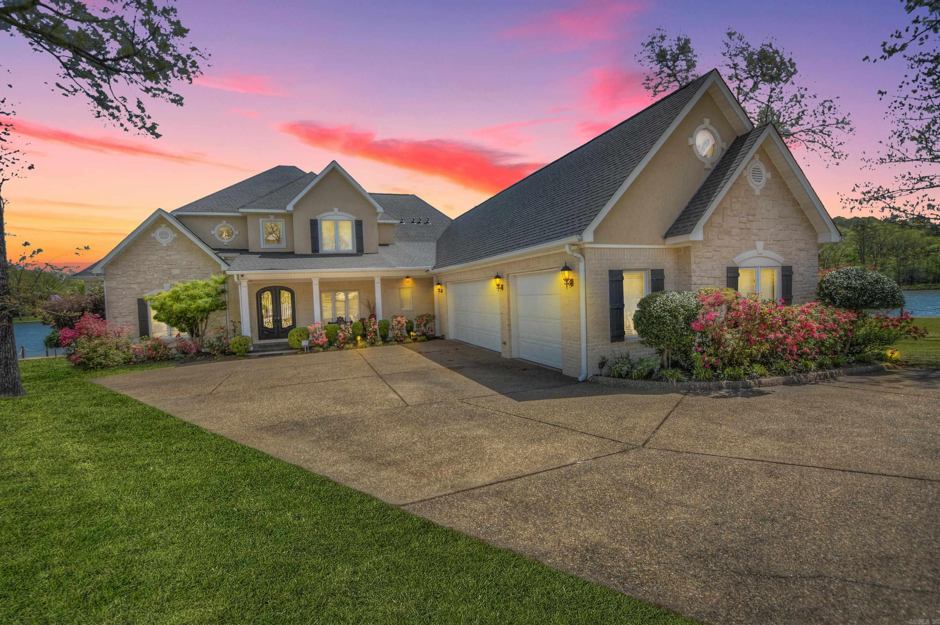 BAYVIEW ESTATES - Residential