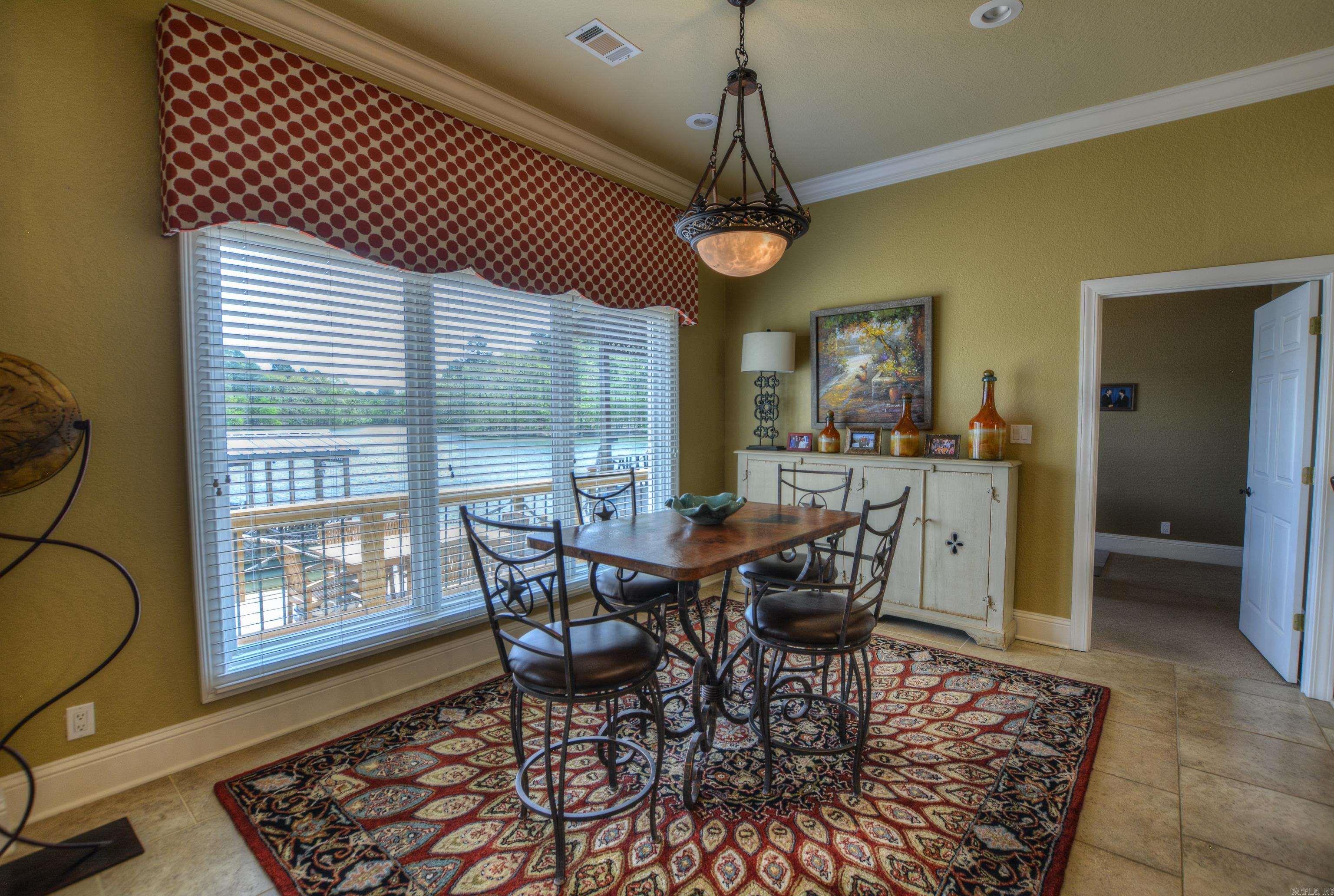 BAYVIEW ESTATES - Residential