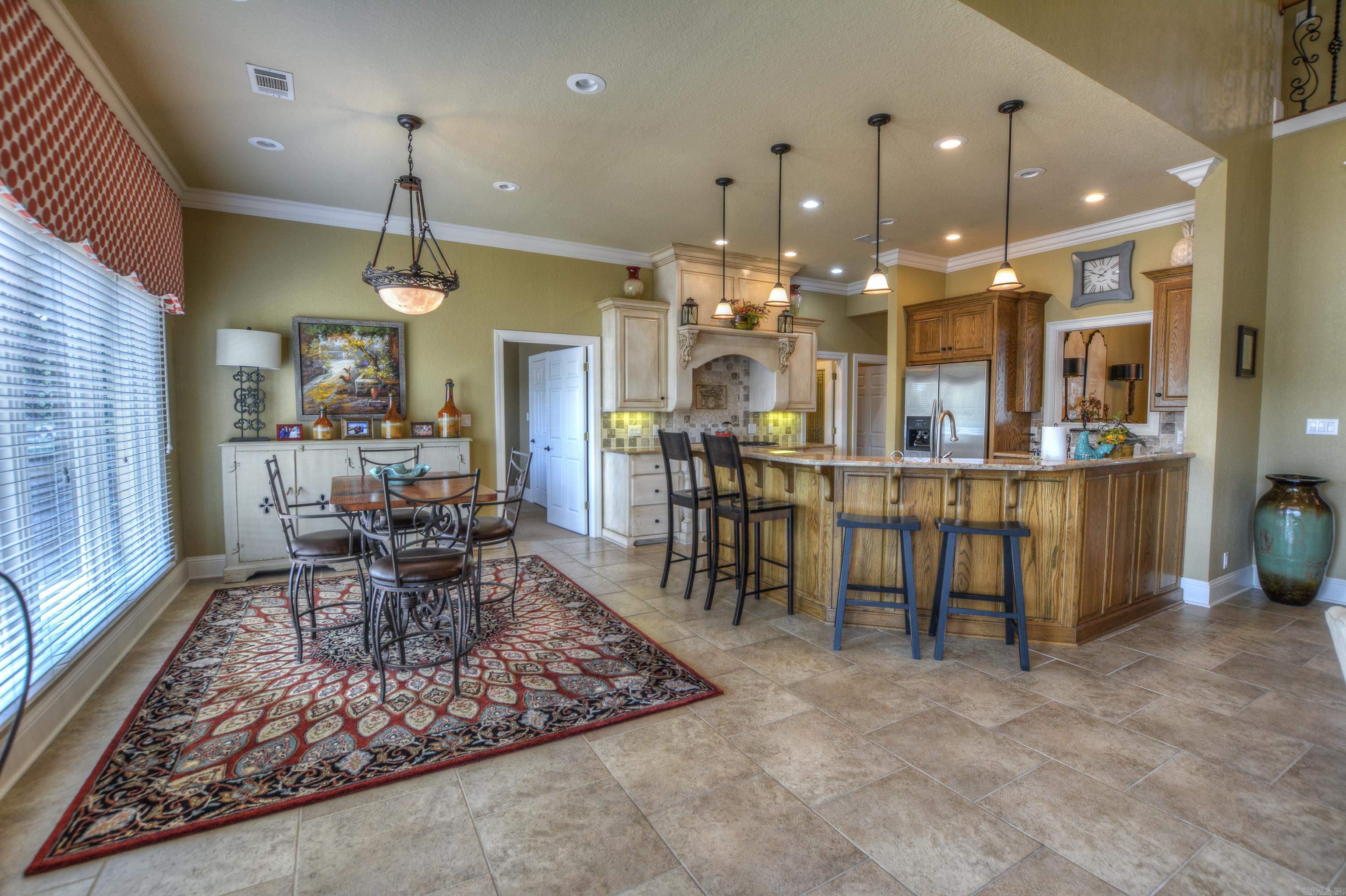 BAYVIEW ESTATES - Residential