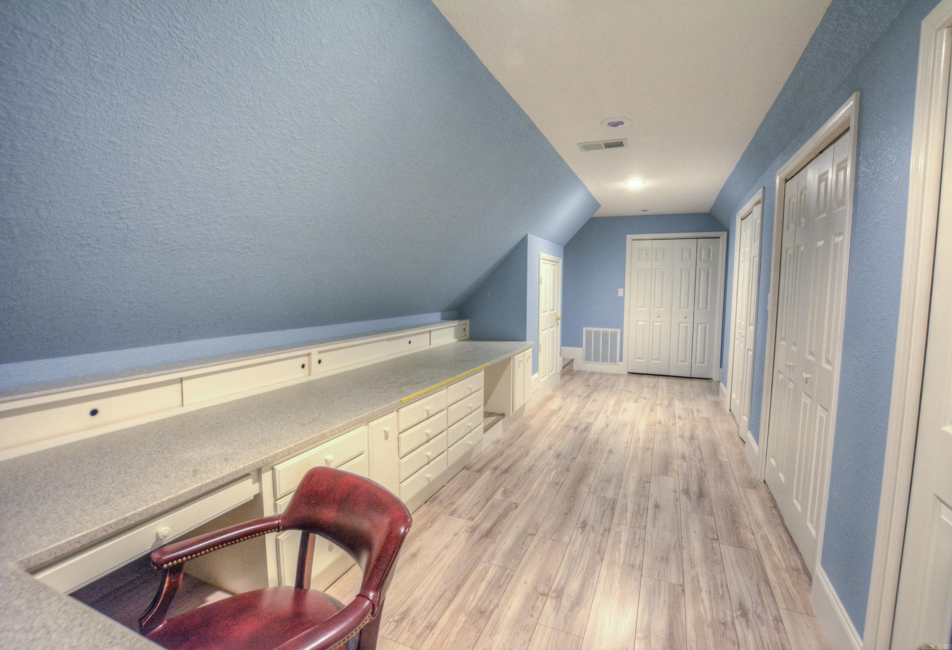 BAYVIEW ESTATES - Residential