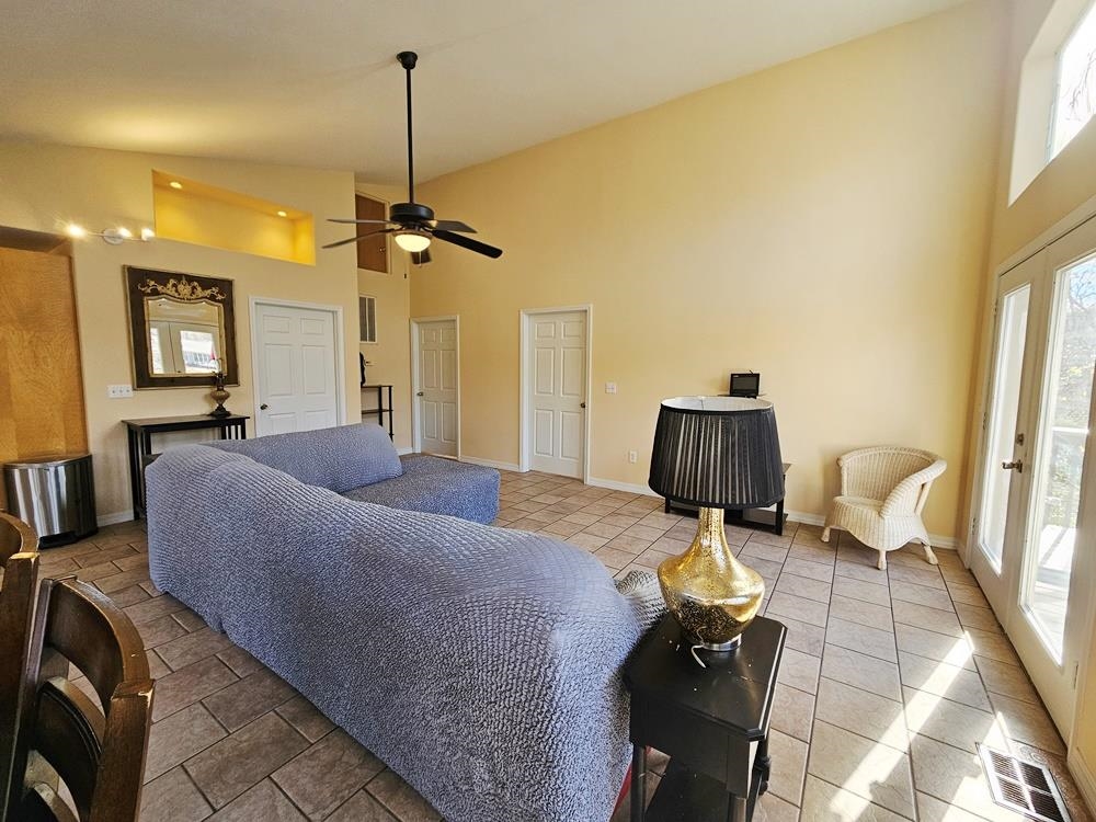 RIO VISTA - Residential