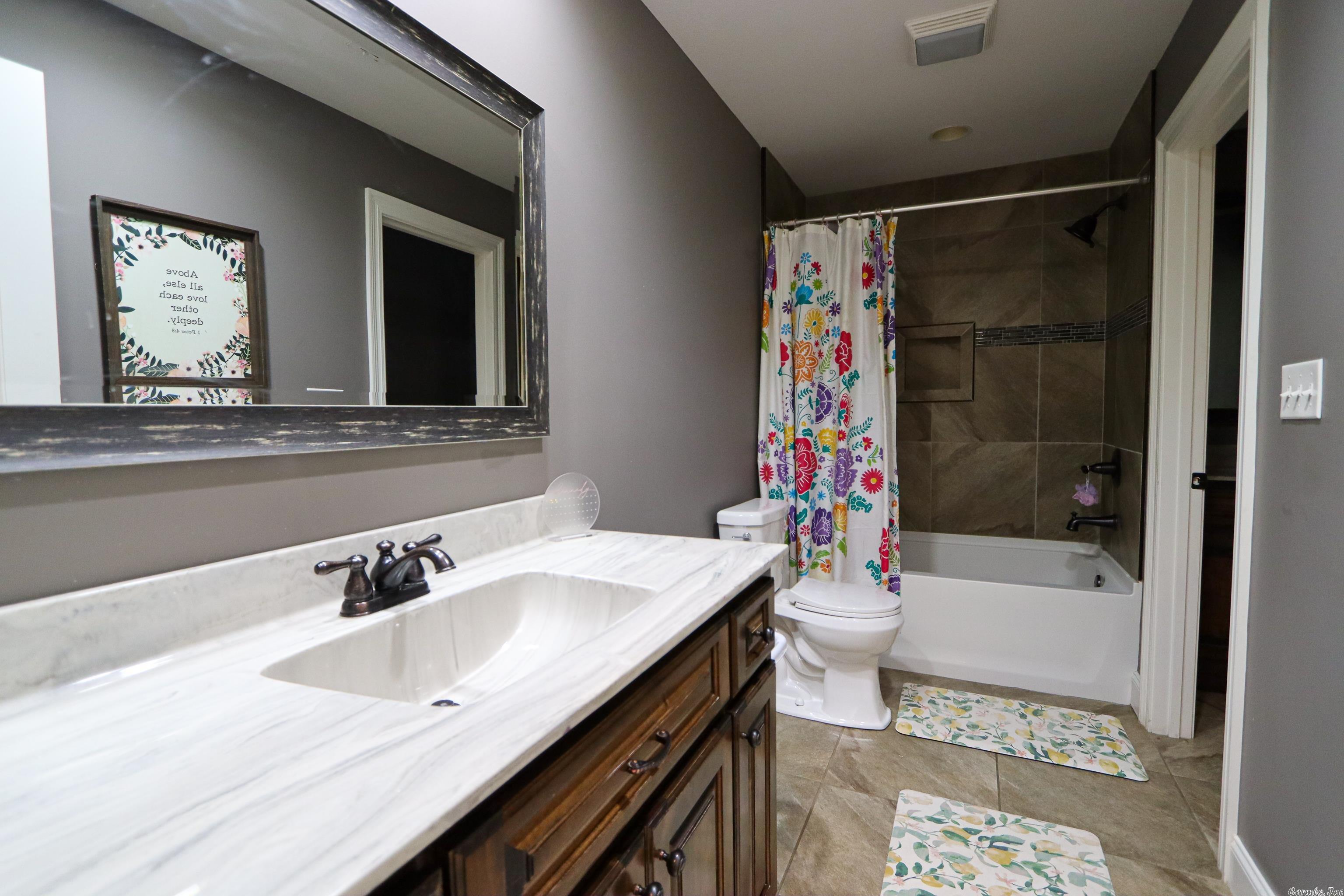 Glen Echo 3 - Residential