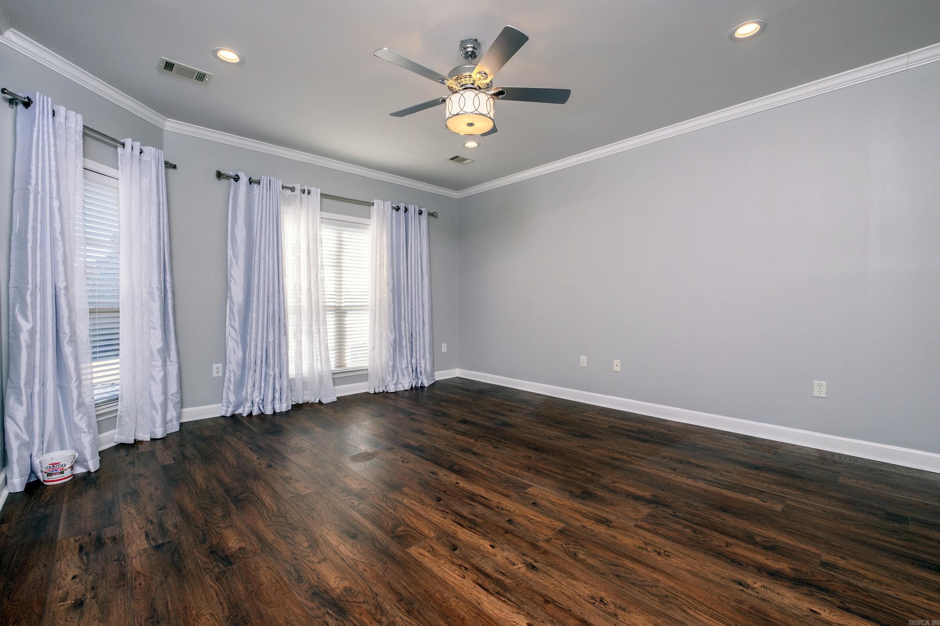 THE VILLAGES OF WELLINGTON - Residential