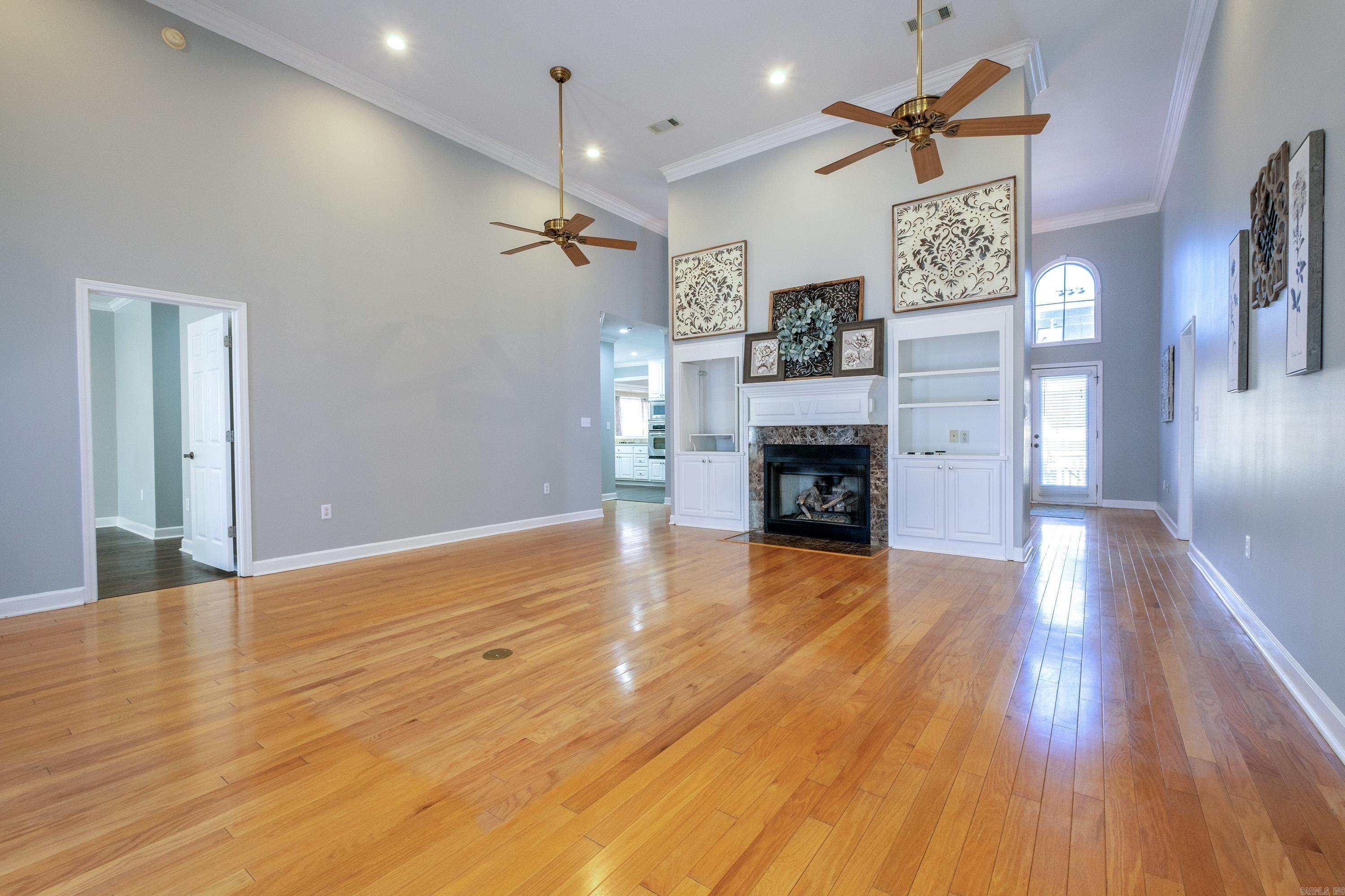 THE VILLAGES OF WELLINGTON - Residential