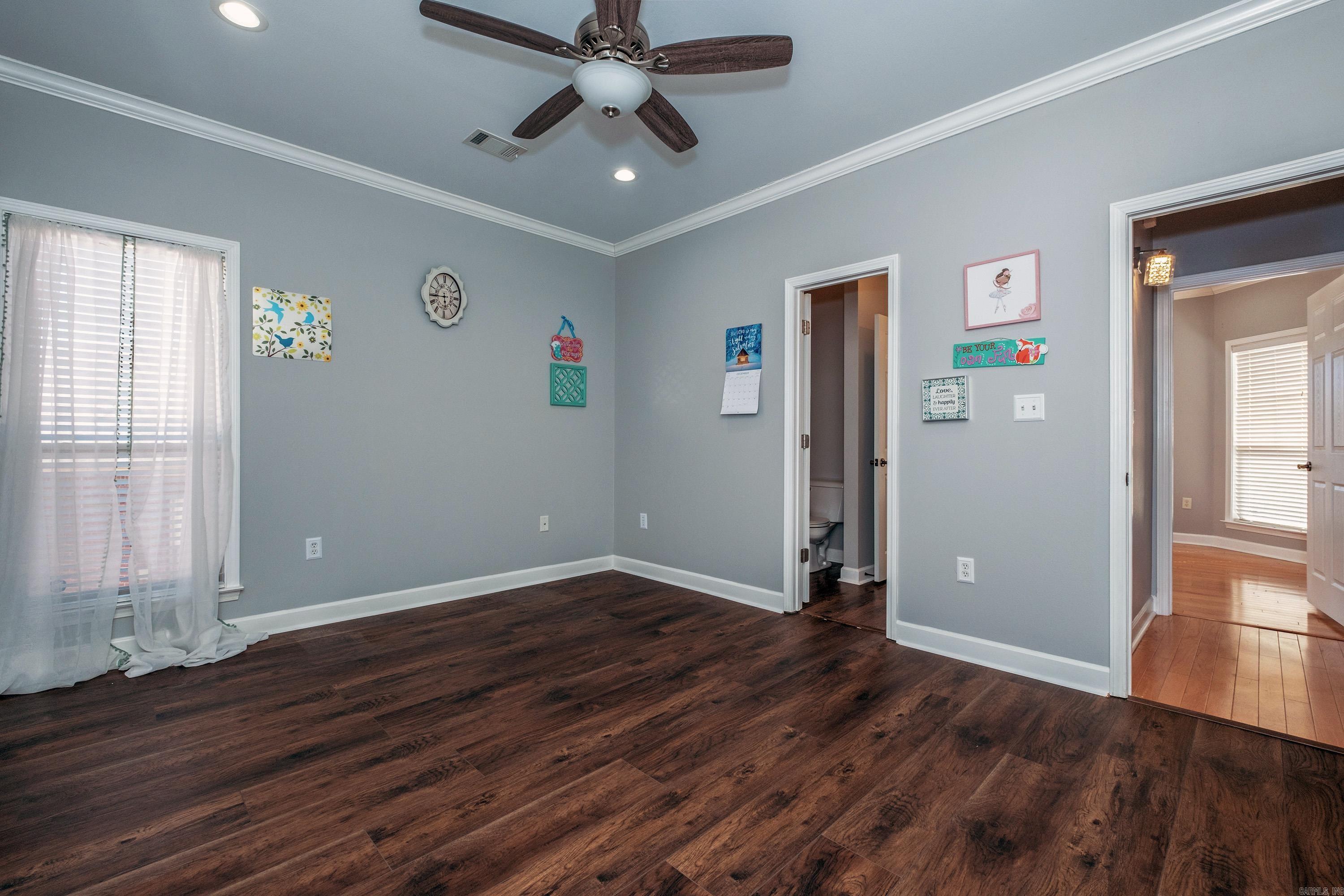 THE VILLAGES OF WELLINGTON - Residential