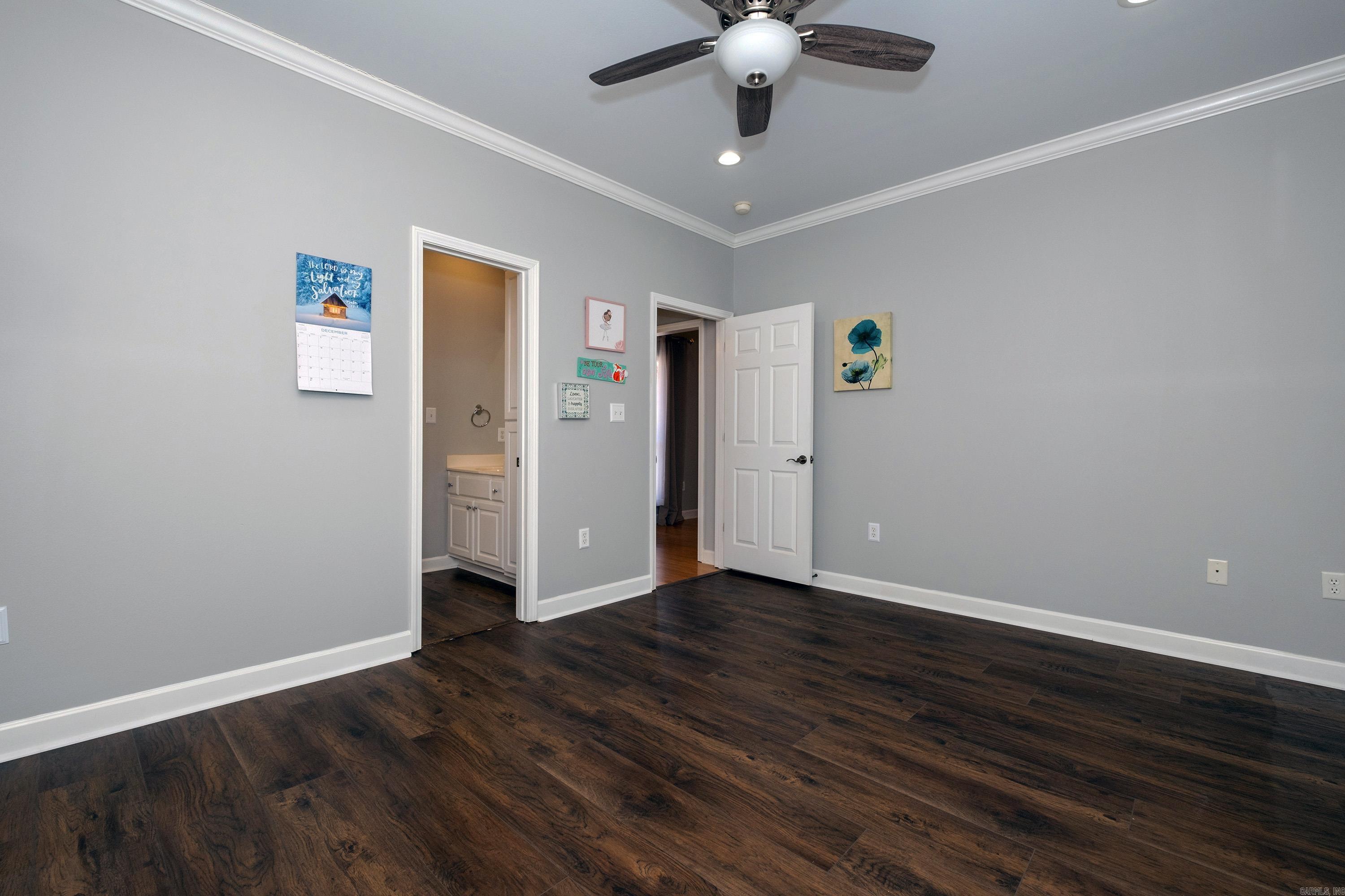 THE VILLAGES OF WELLINGTON - Residential