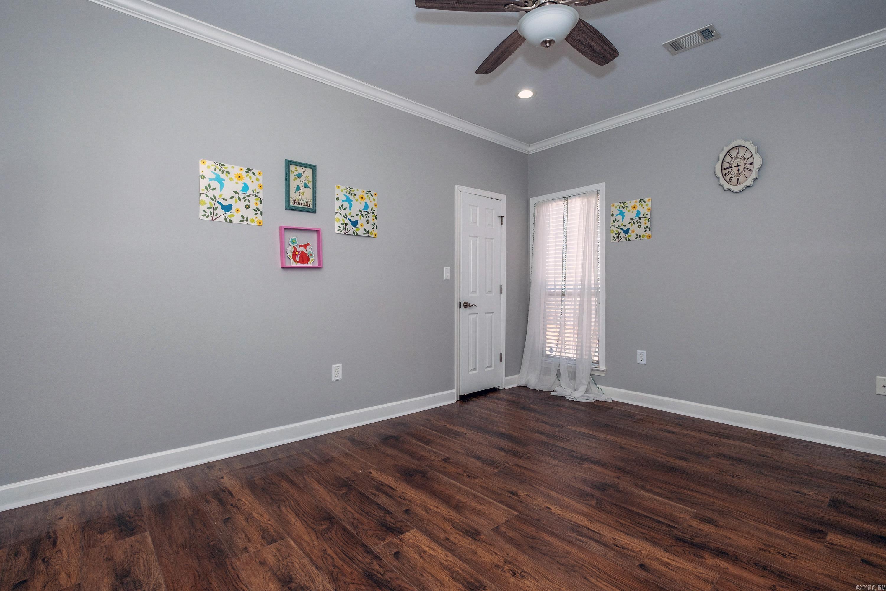 THE VILLAGES OF WELLINGTON - Residential