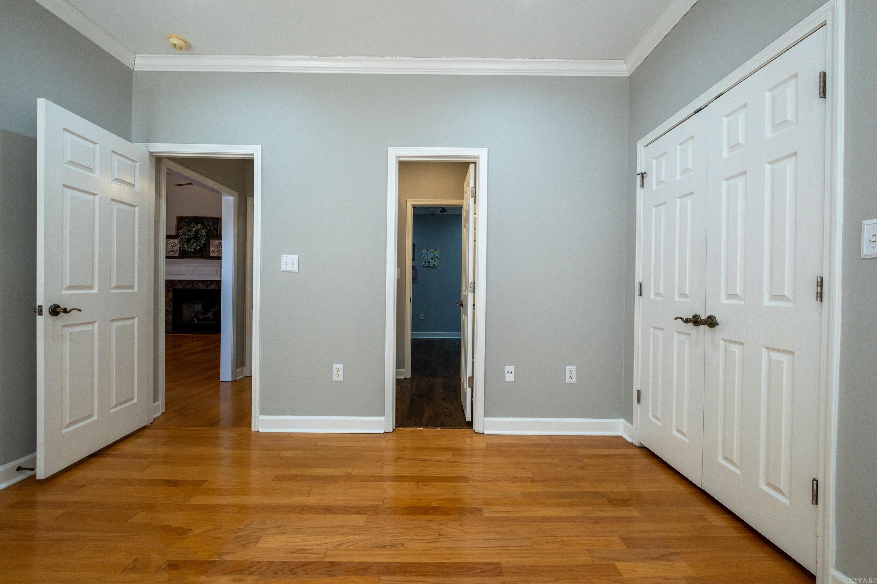 THE VILLAGES OF WELLINGTON - Residential