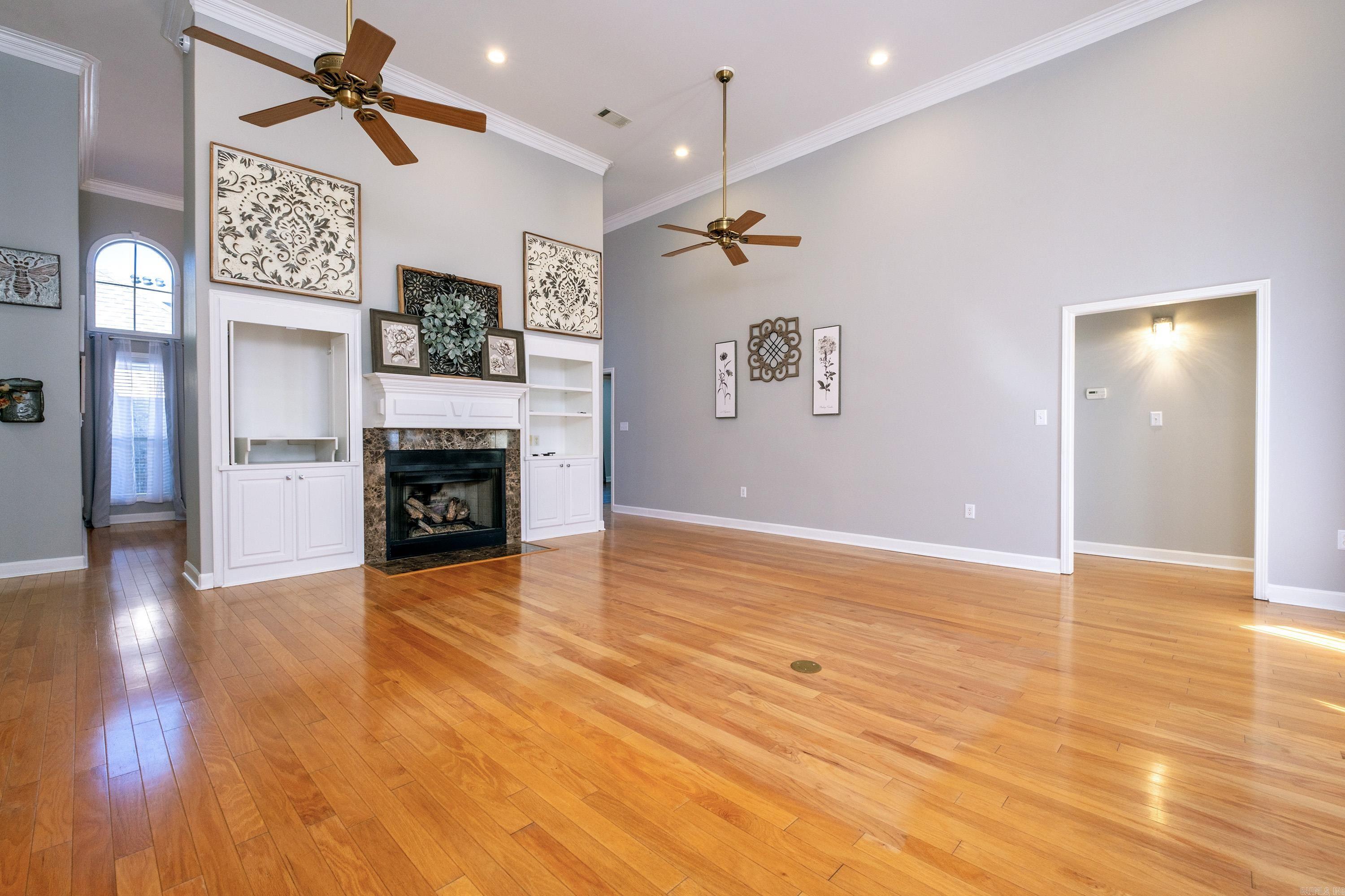 THE VILLAGES OF WELLINGTON - Residential