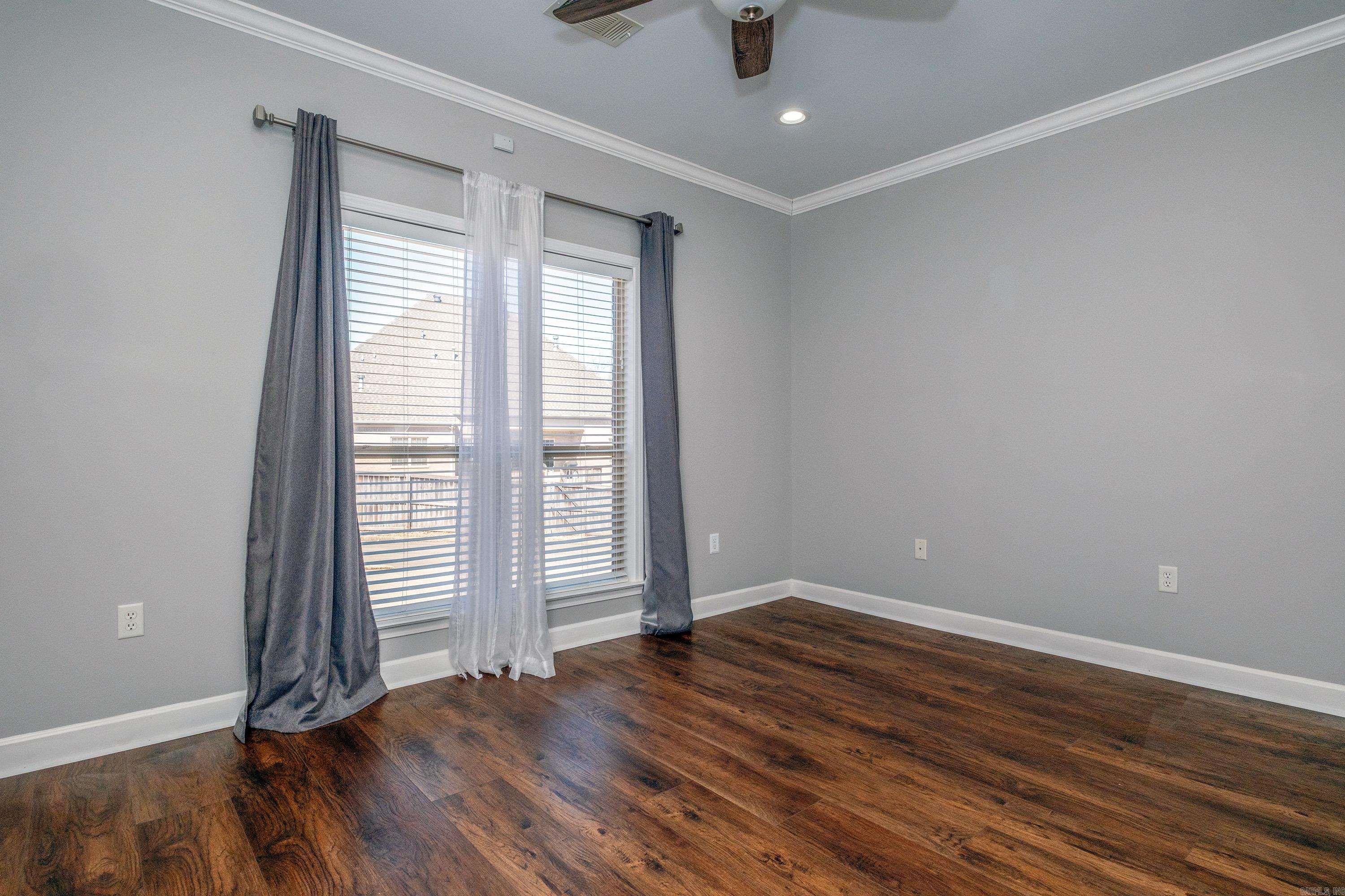 THE VILLAGES OF WELLINGTON - Residential