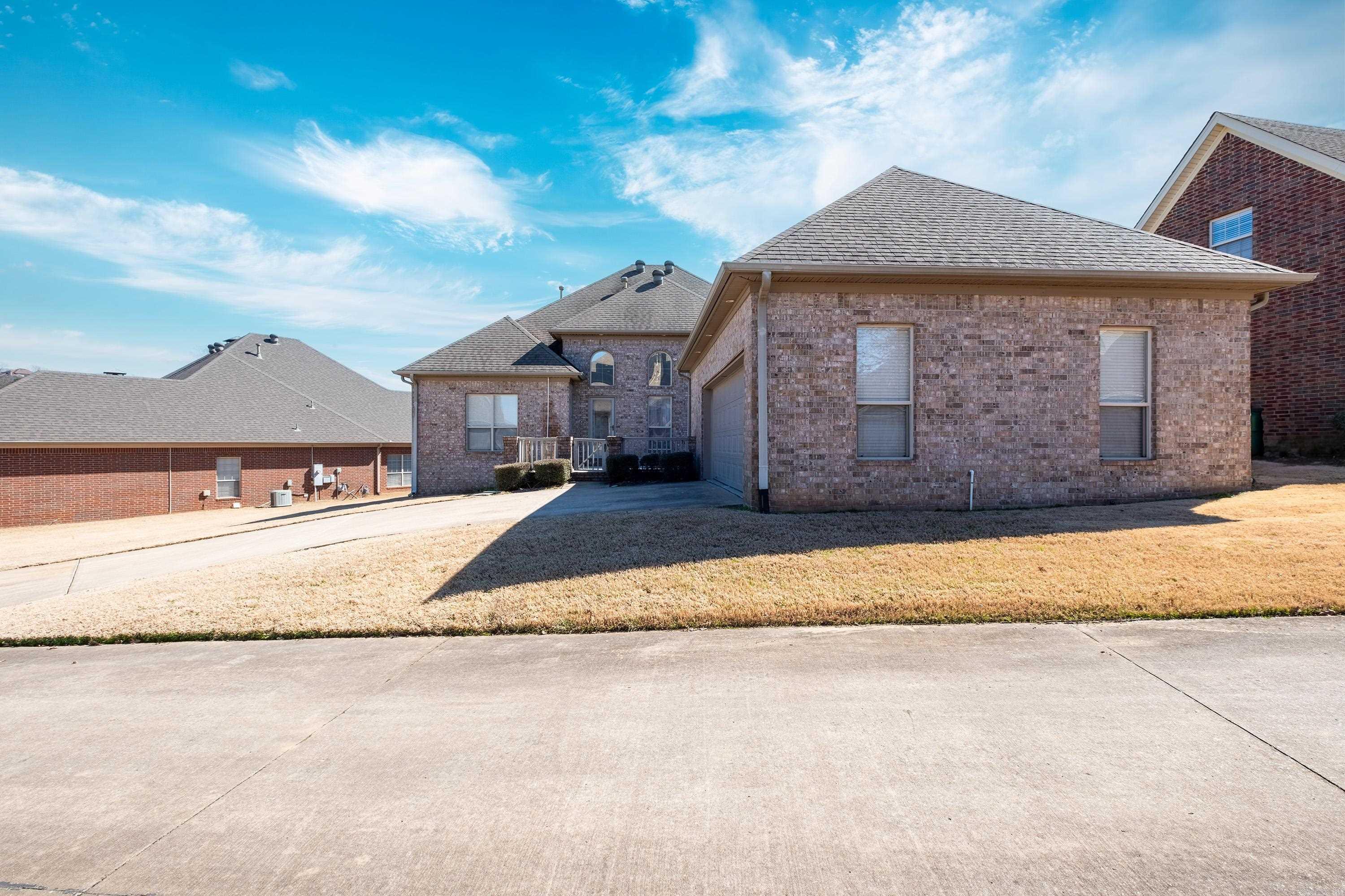 THE VILLAGES OF WELLINGTON - Residential