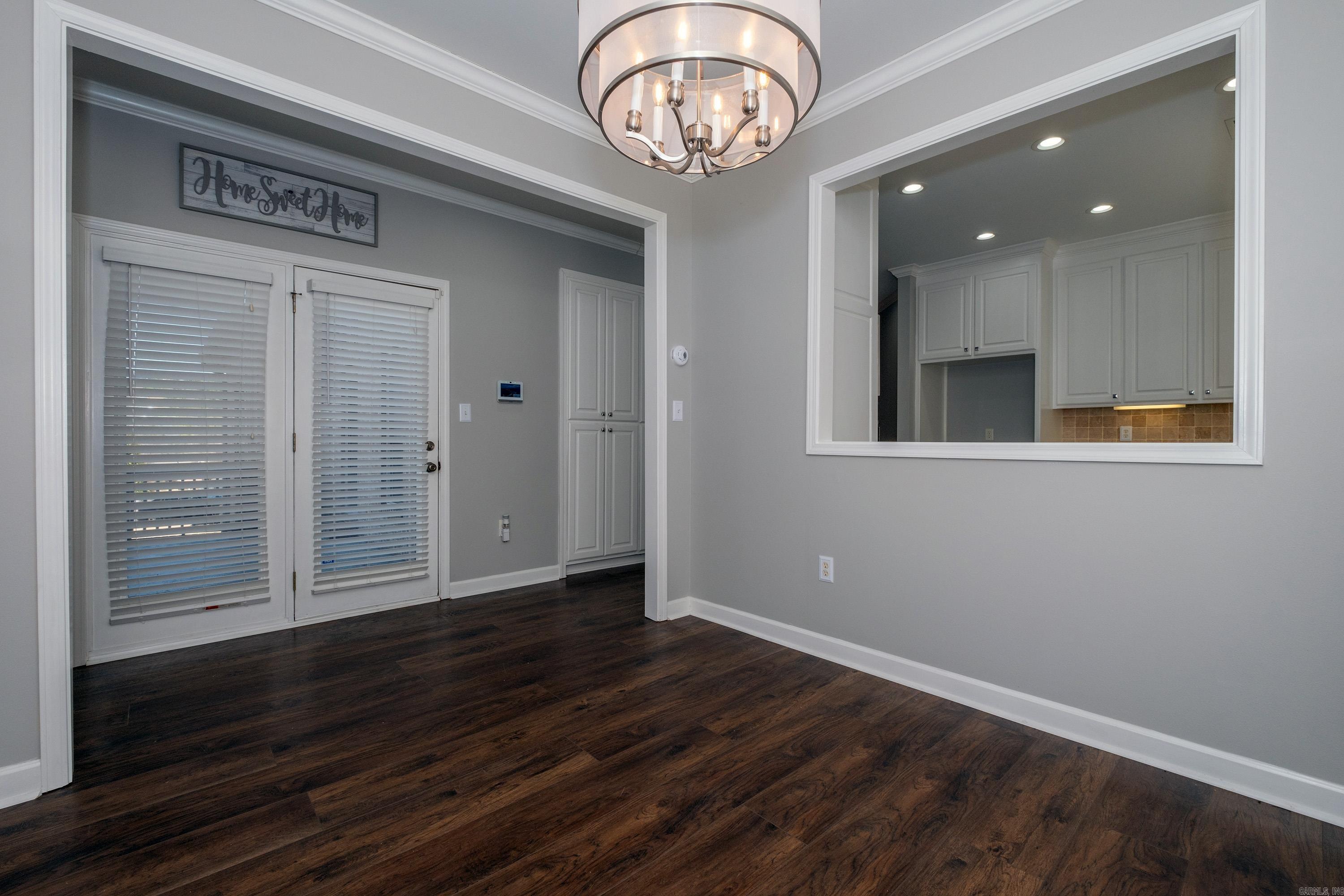 THE VILLAGES OF WELLINGTON - Residential