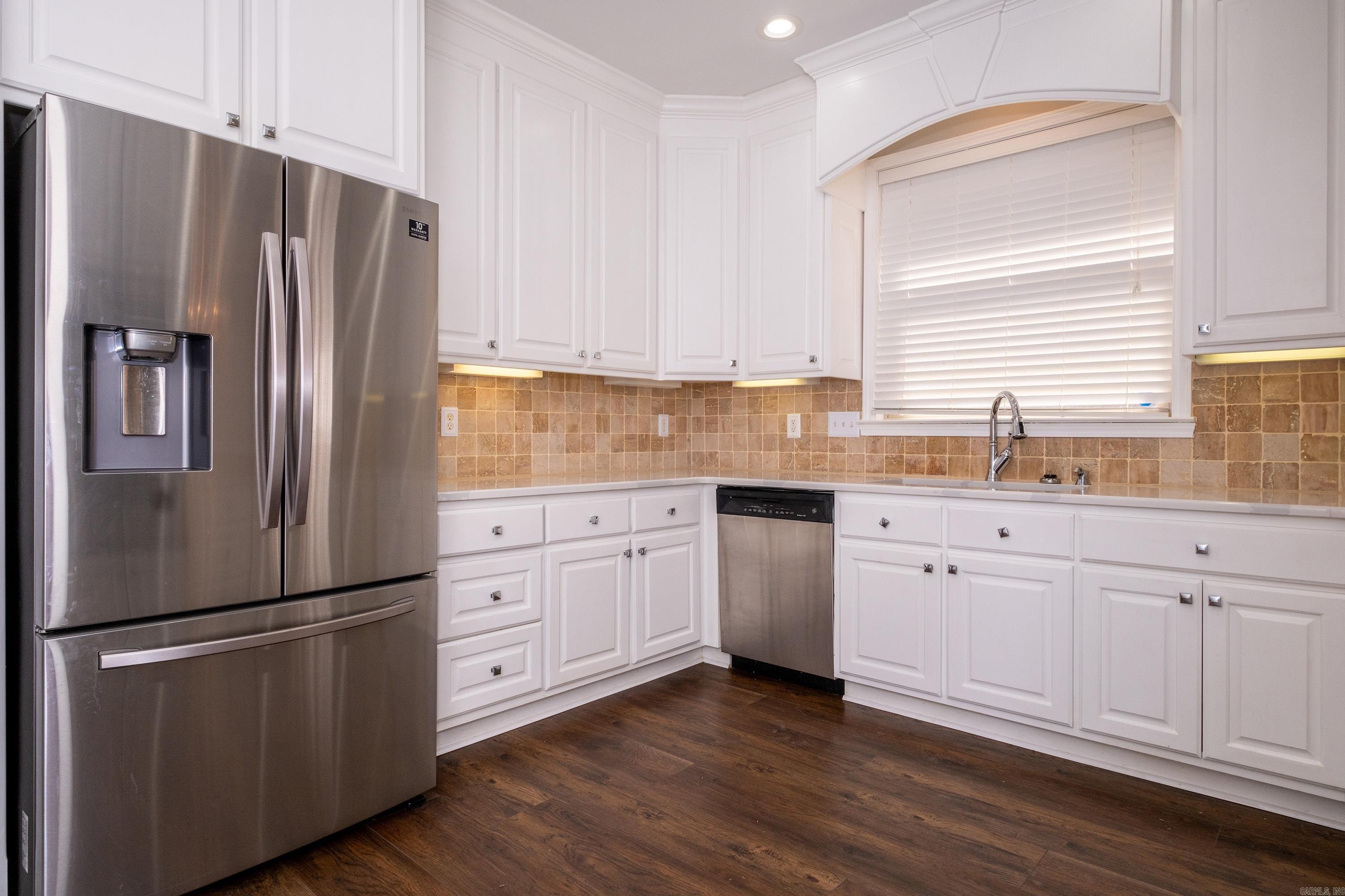 THE VILLAGES OF WELLINGTON - Residential