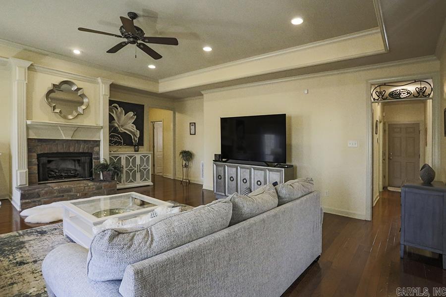 CHENAL VALLEY CHALLAIN PLACE - Residential