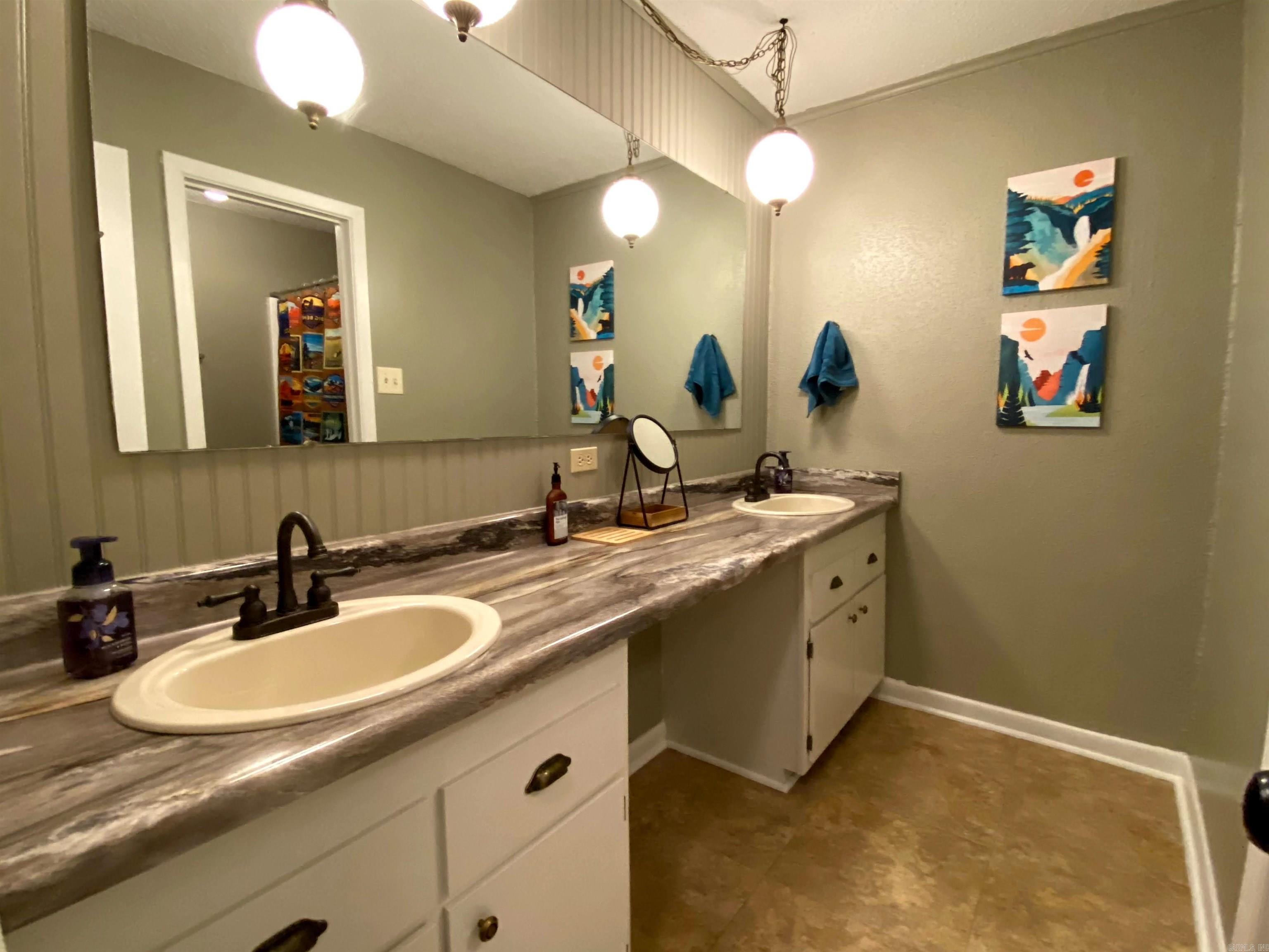 Chelsea Glade Condo - Residential Lease