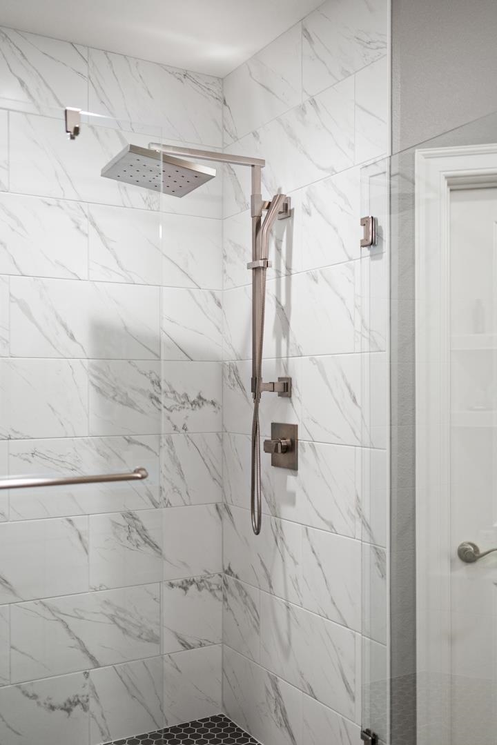 CENTENNIAL PLACE - Residential