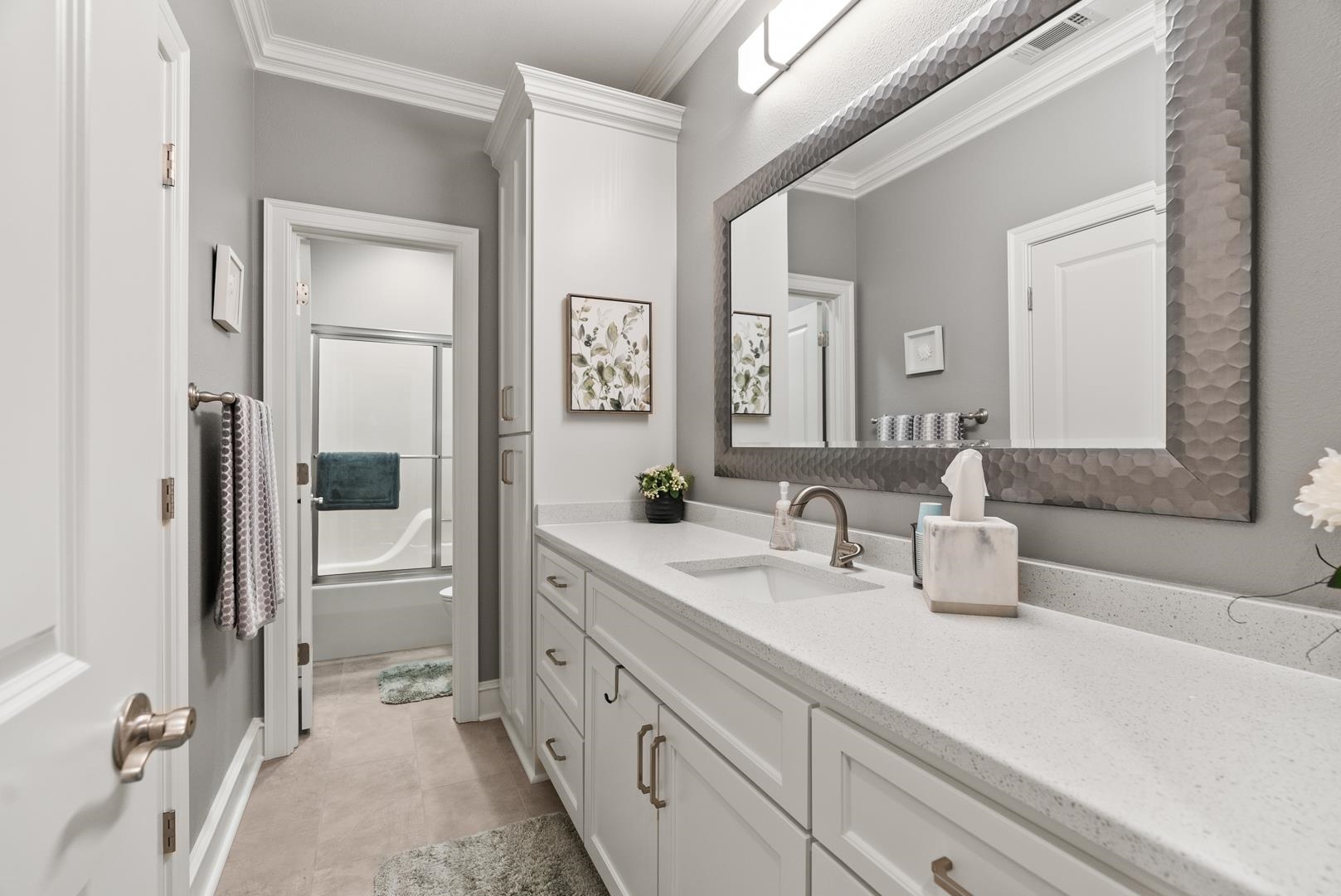 CENTENNIAL PLACE - Residential