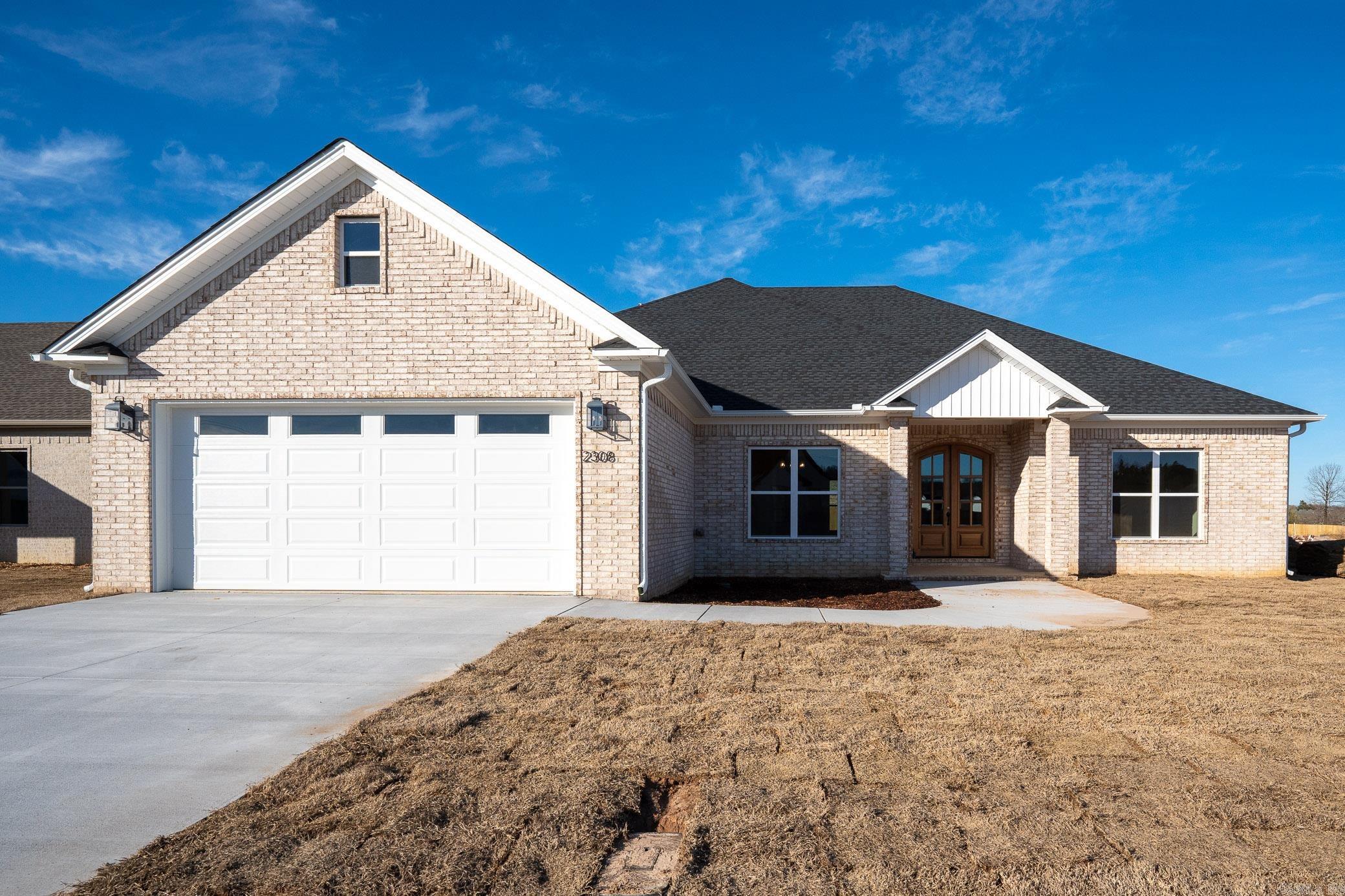 IVY PLACE - Residential