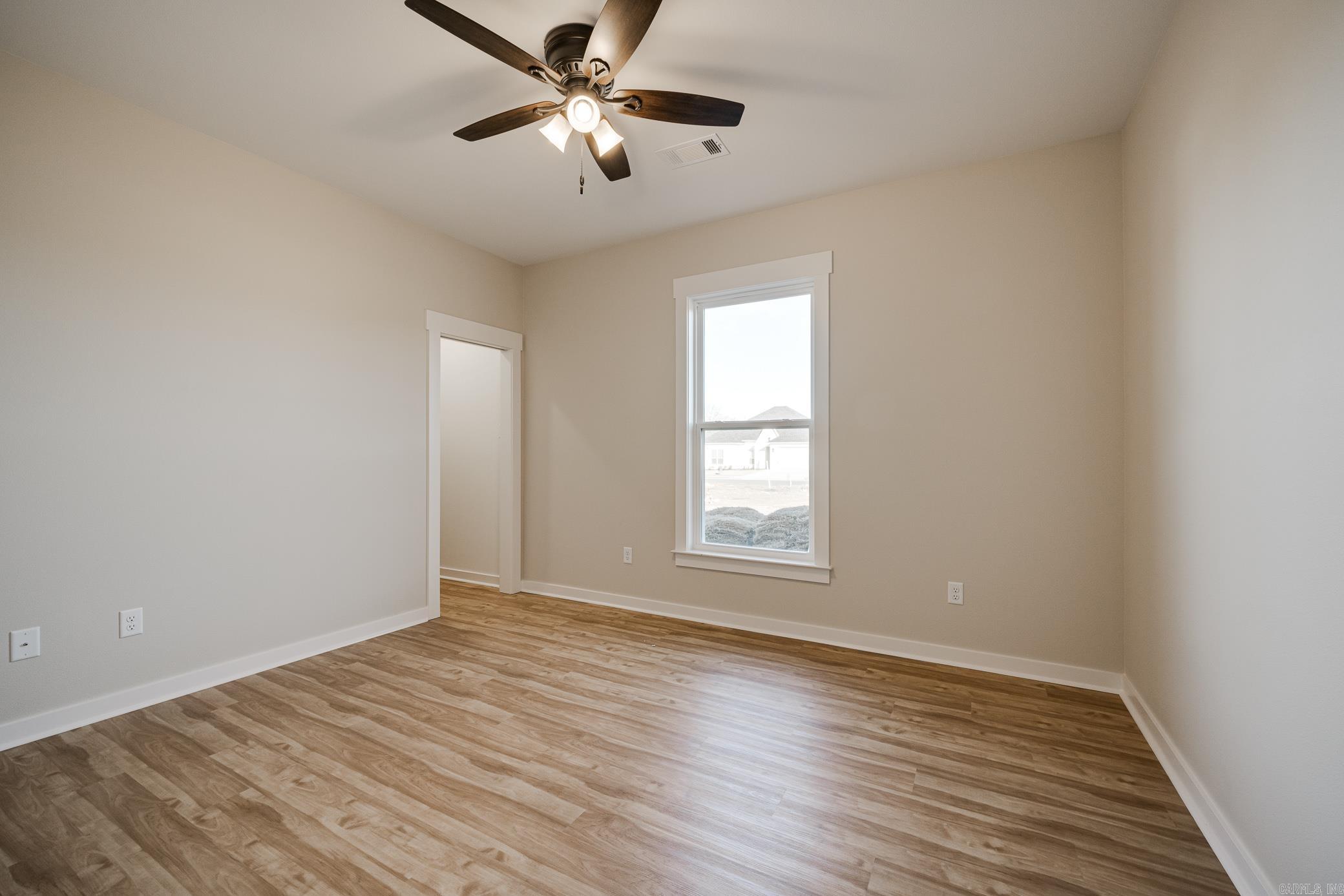 IVY PLACE - Residential