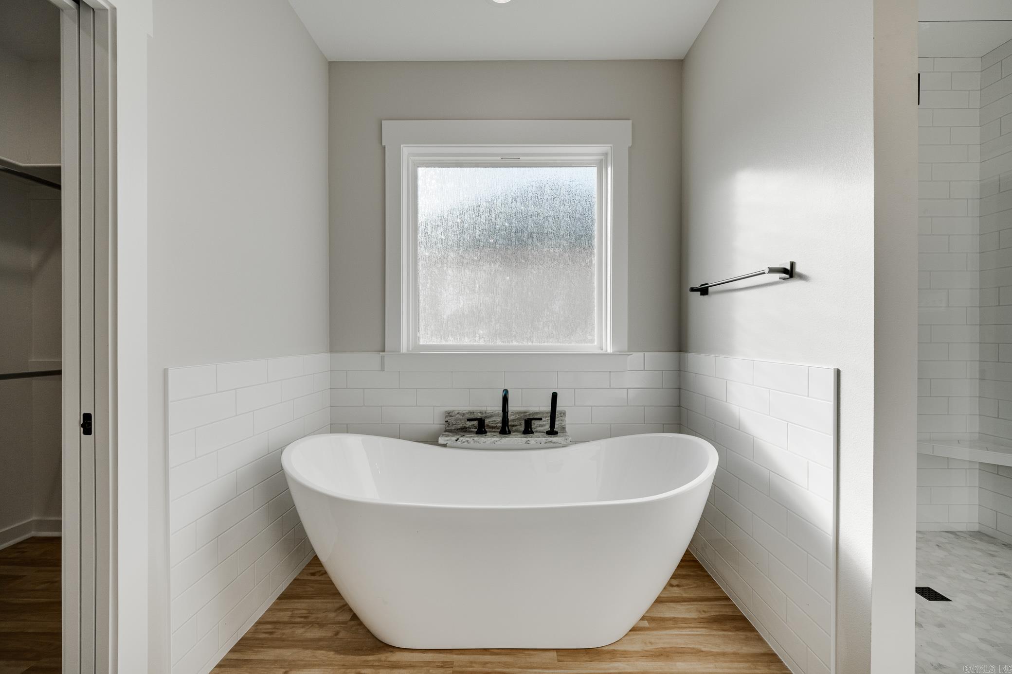 IVY PLACE - Residential