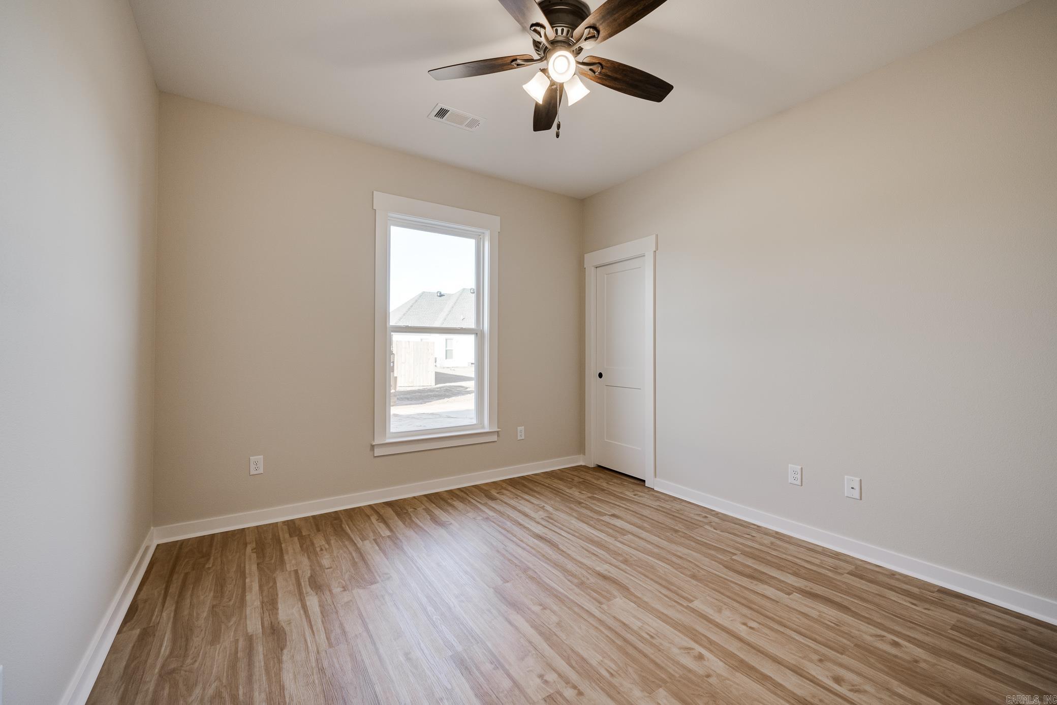 IVY PLACE - Residential