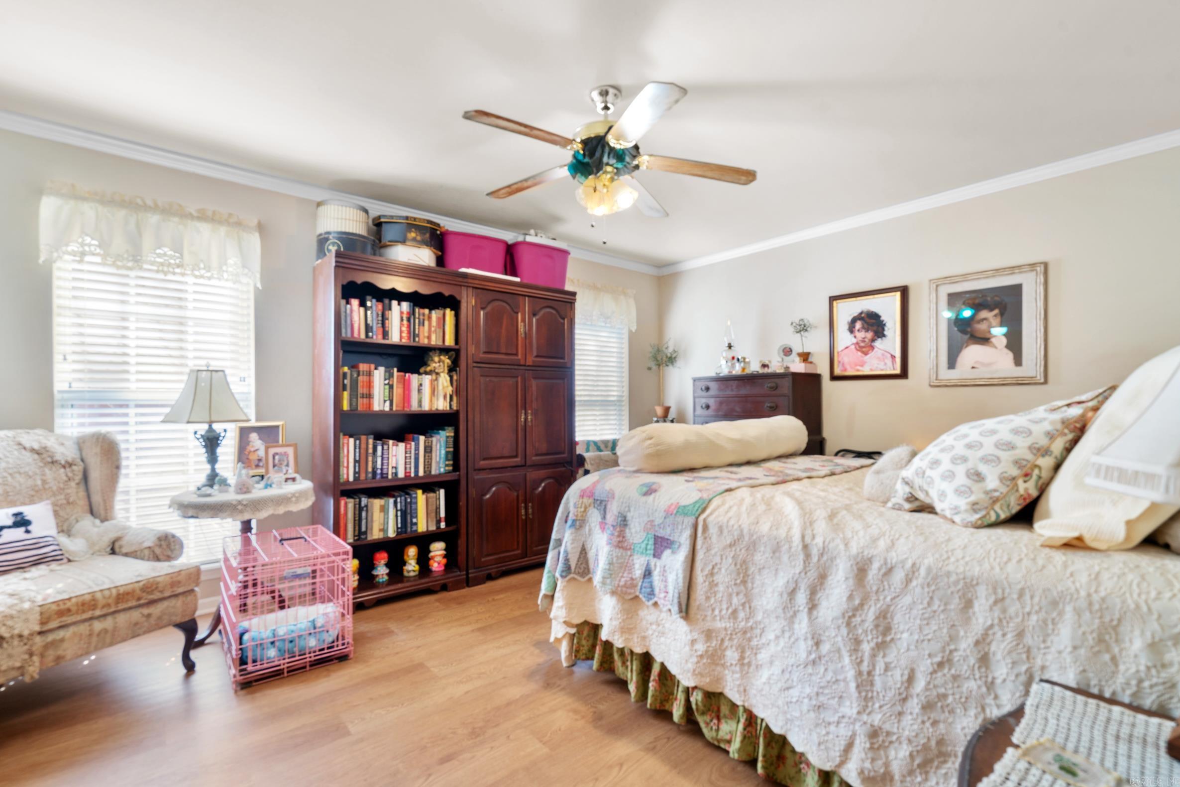 TOWNSQUARE - Residential