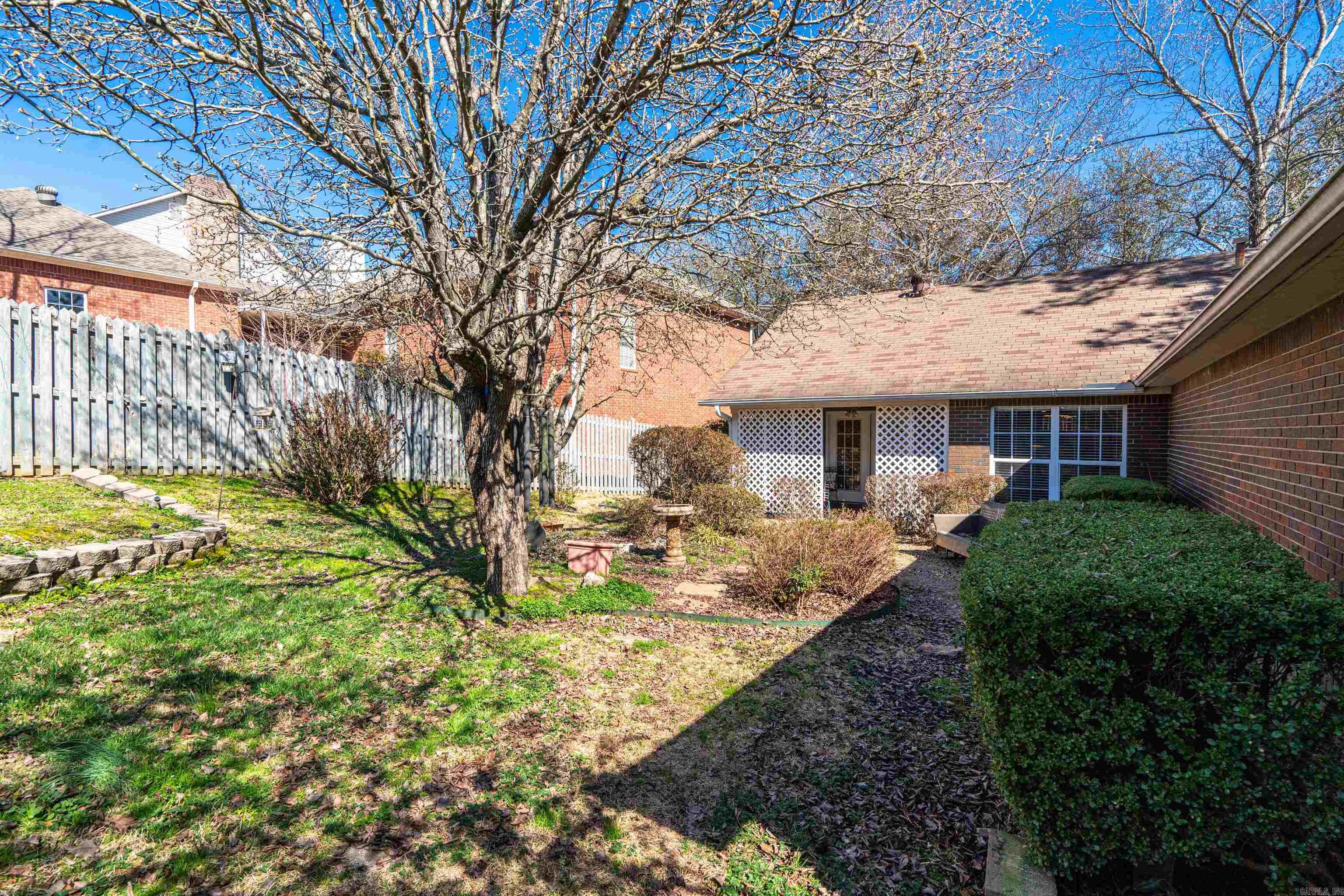 TOWNSQUARE - Residential